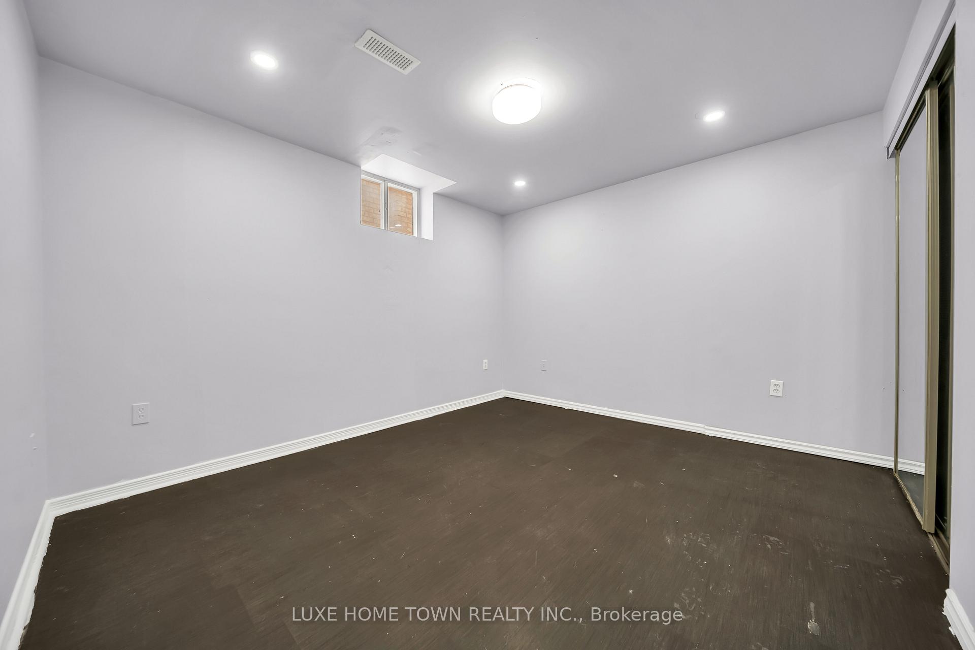 Photo 34 of 235 Van Kirk Drive, Brampton, Northwest Sandalwood Parkway — HOMEH