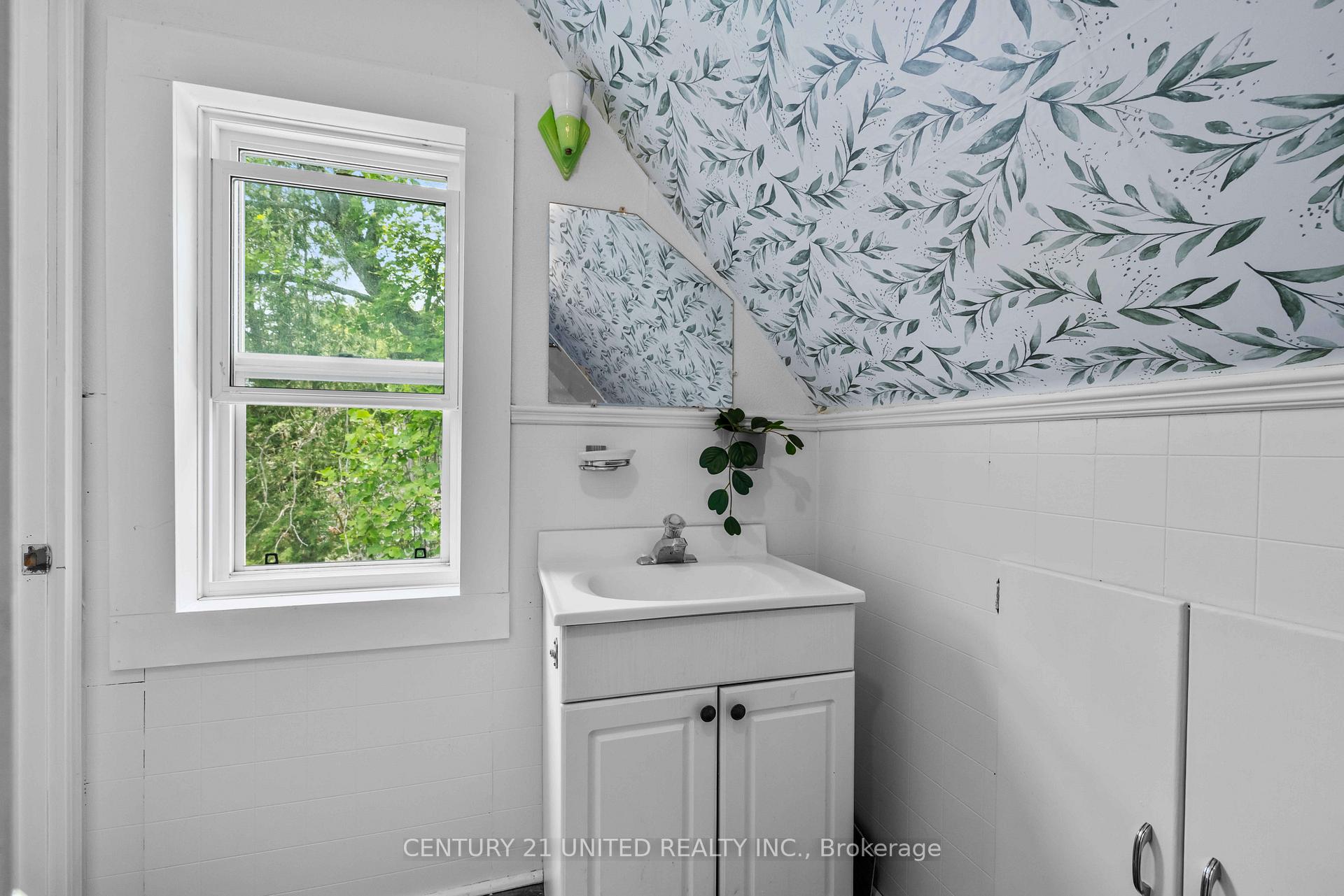 Photo 20 of 8 Library Road, North Kawartha — HOMEH