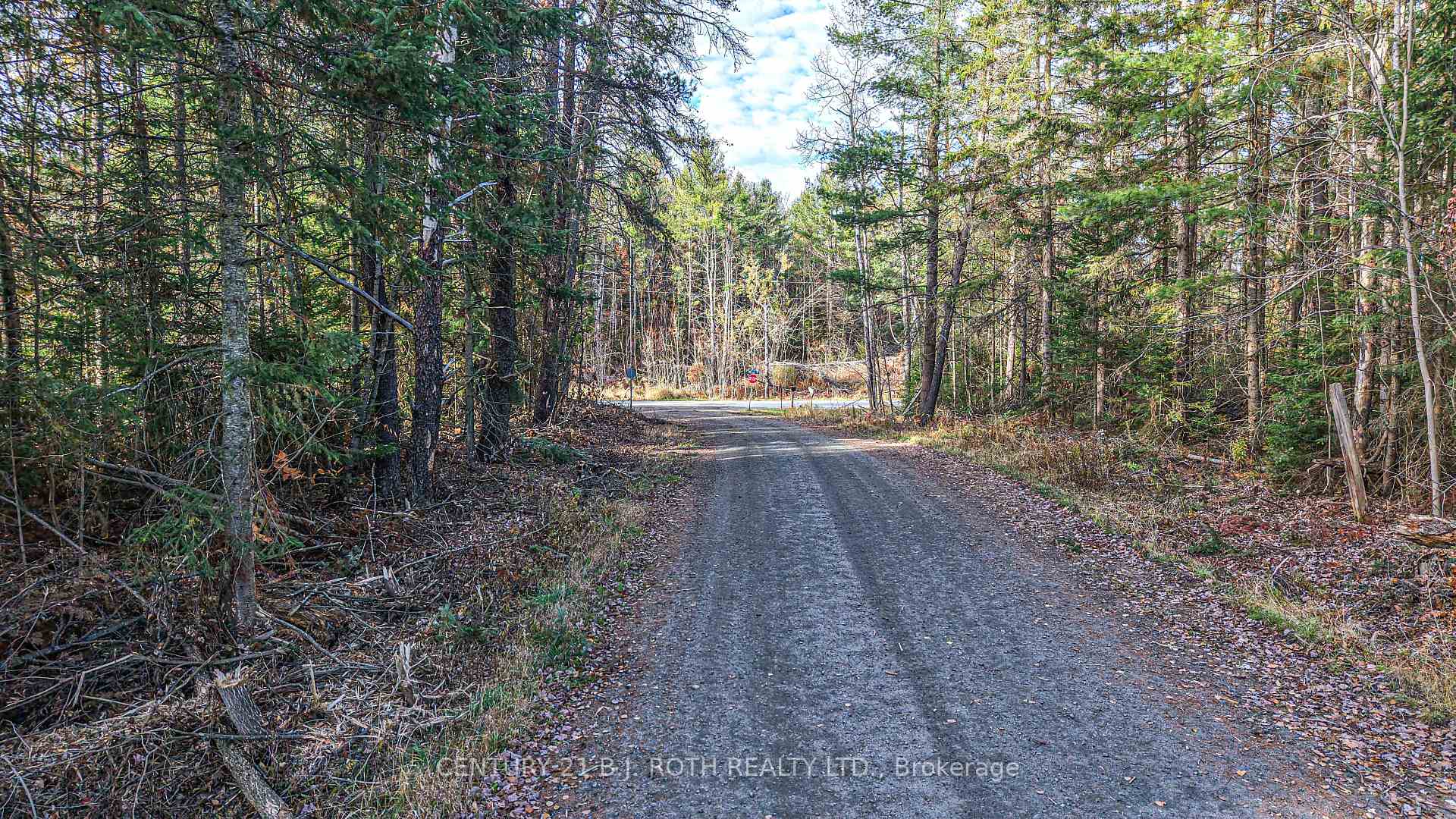 Photo 20 of 1036 Hopkins Road, Gravenhurst, Ryde — HOMEH