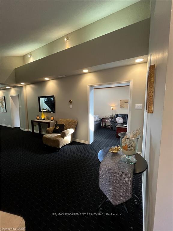 Photo 4 of Unit A, 56 King Street, Hamilton, Dundas — HOMEH