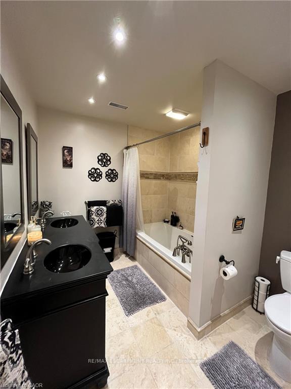 Photo 21 of Unit A, 56 King Street, Hamilton, Dundas — HOMEH