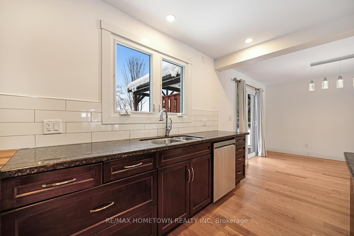 Photo 15 of 6 Maplewood Circle, Brockville, Brockville — HOMEH
