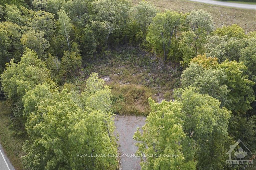 Photo 22 of 1310 Cumberland Ridge Drive, Ottawa, Cumberland Ridge — HOMEH