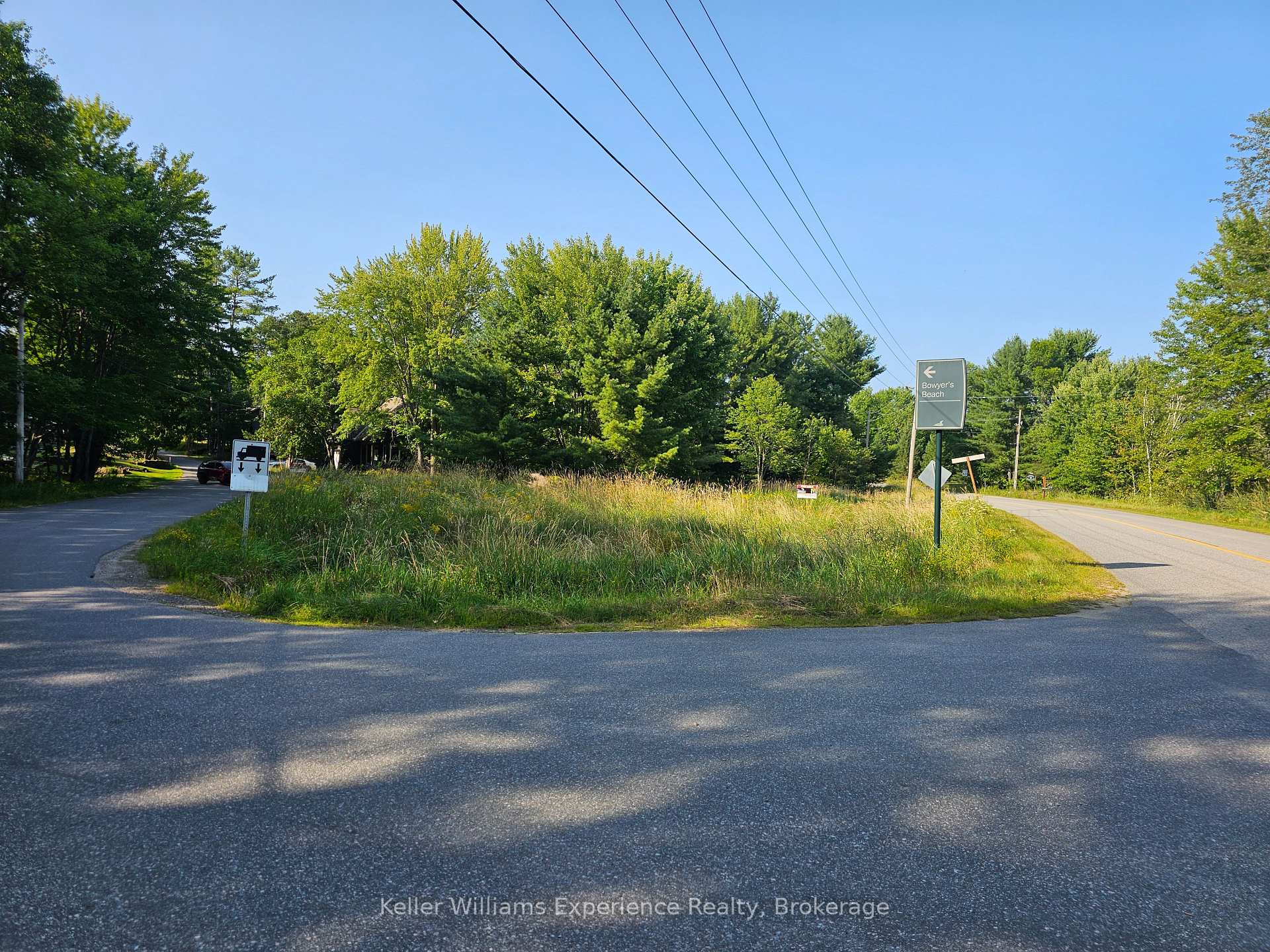 Photo 8 of 1006 Bowyers Beach Road, Bracebridge, Monck (Bracebridge) — HOMEH