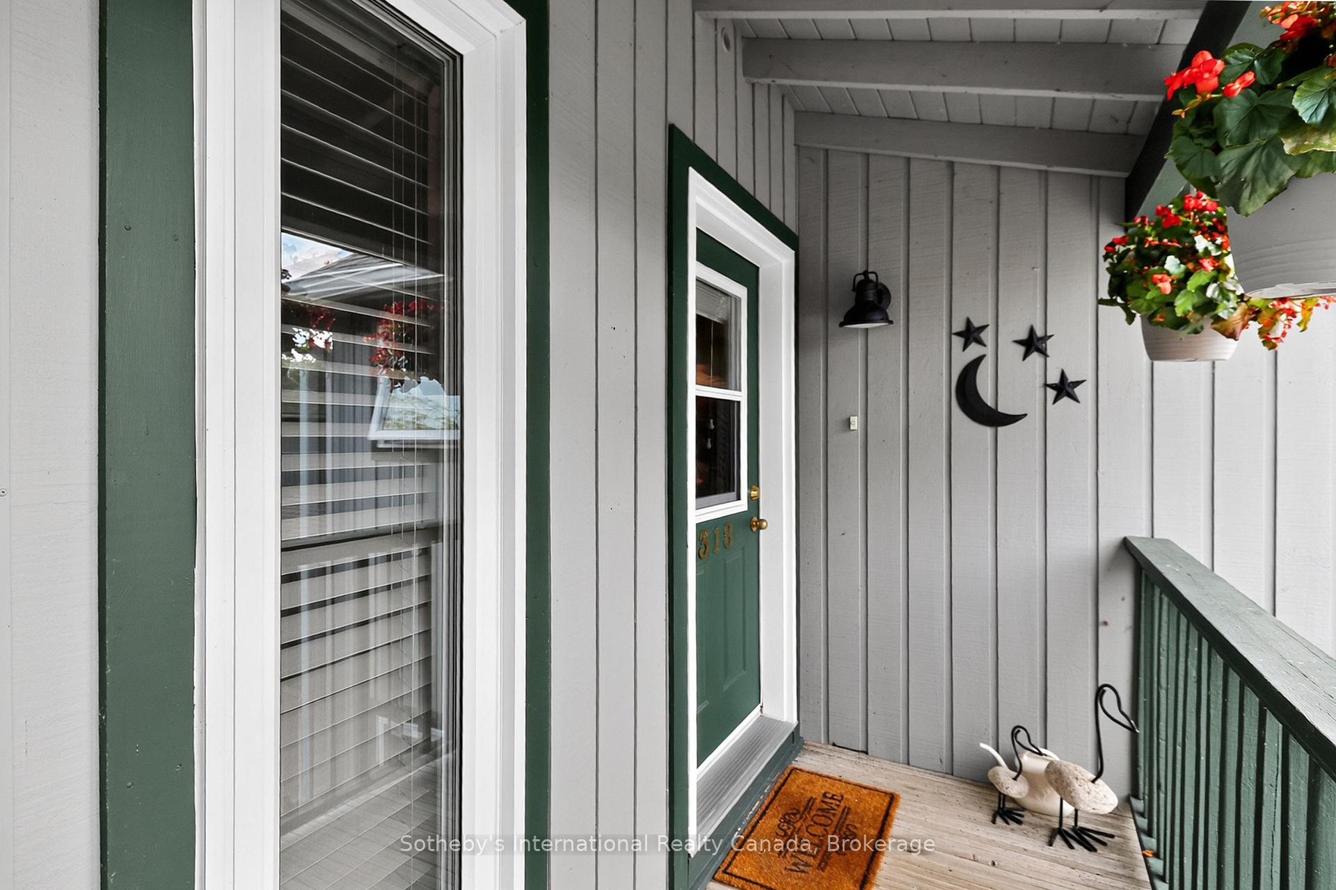 Photo 5 of 318 Mariners Way, Collingwood — HOMEH