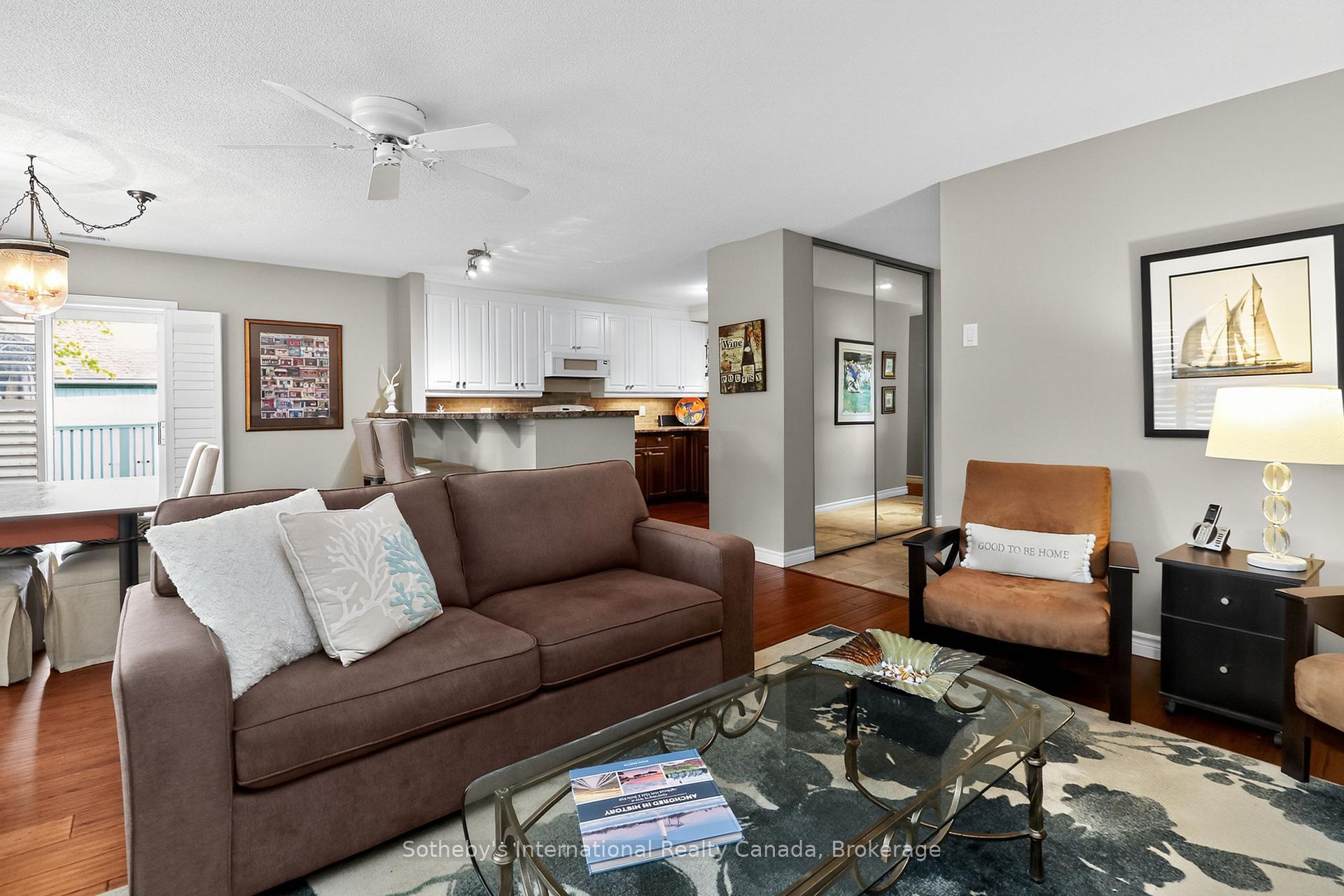 Photo 10 of 318 Mariners Way, Collingwood — HOMEH