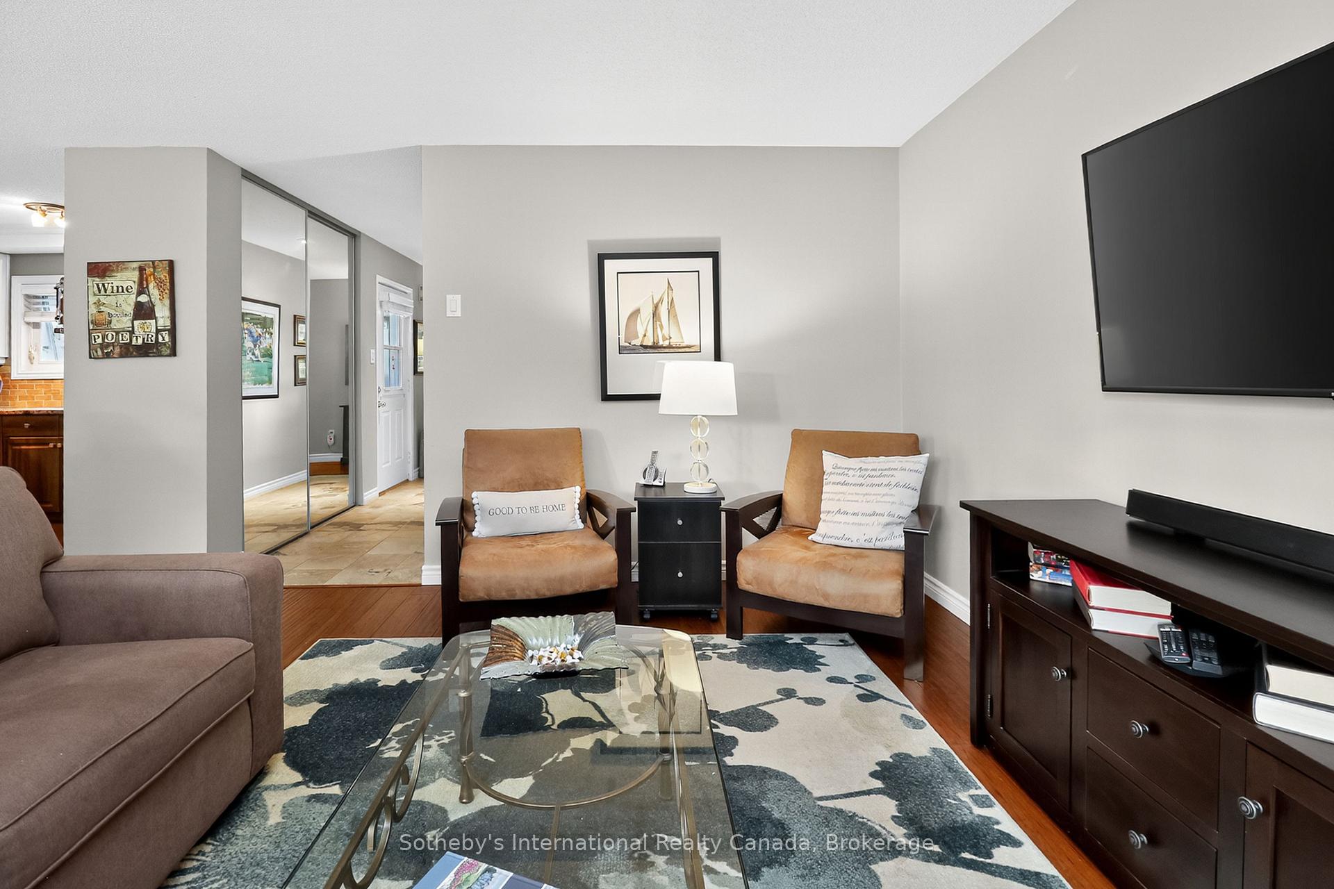 Photo 11 of 318 Mariners Way, Collingwood — HOMEH