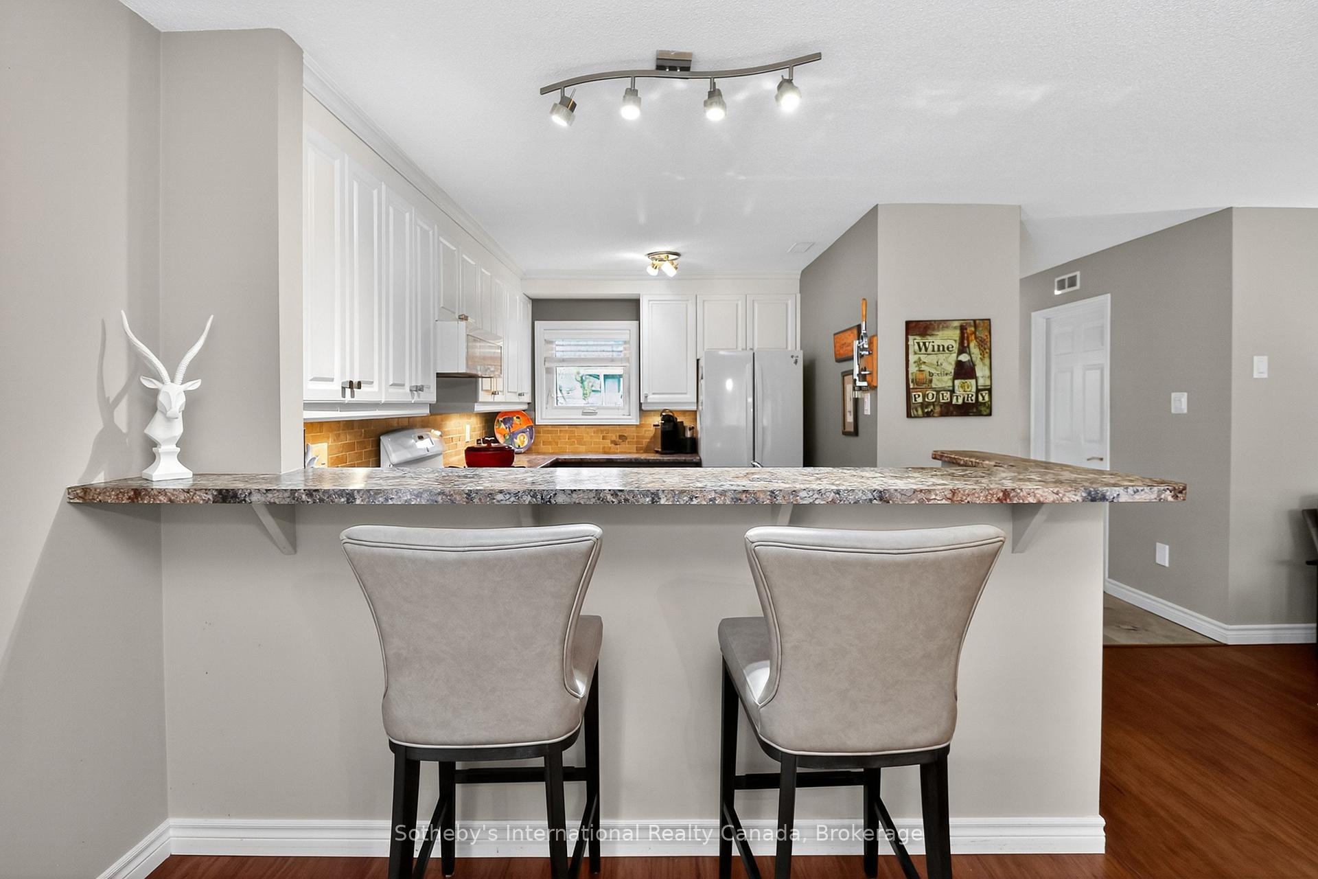 Photo 15 of 318 Mariners Way, Collingwood — HOMEH