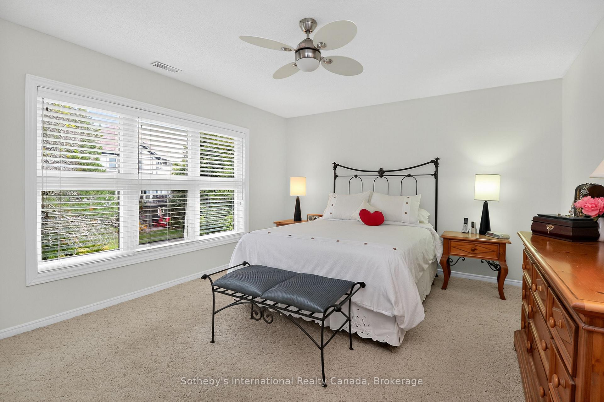 Photo 31 of 318 Mariners Way, Collingwood — HOMEH