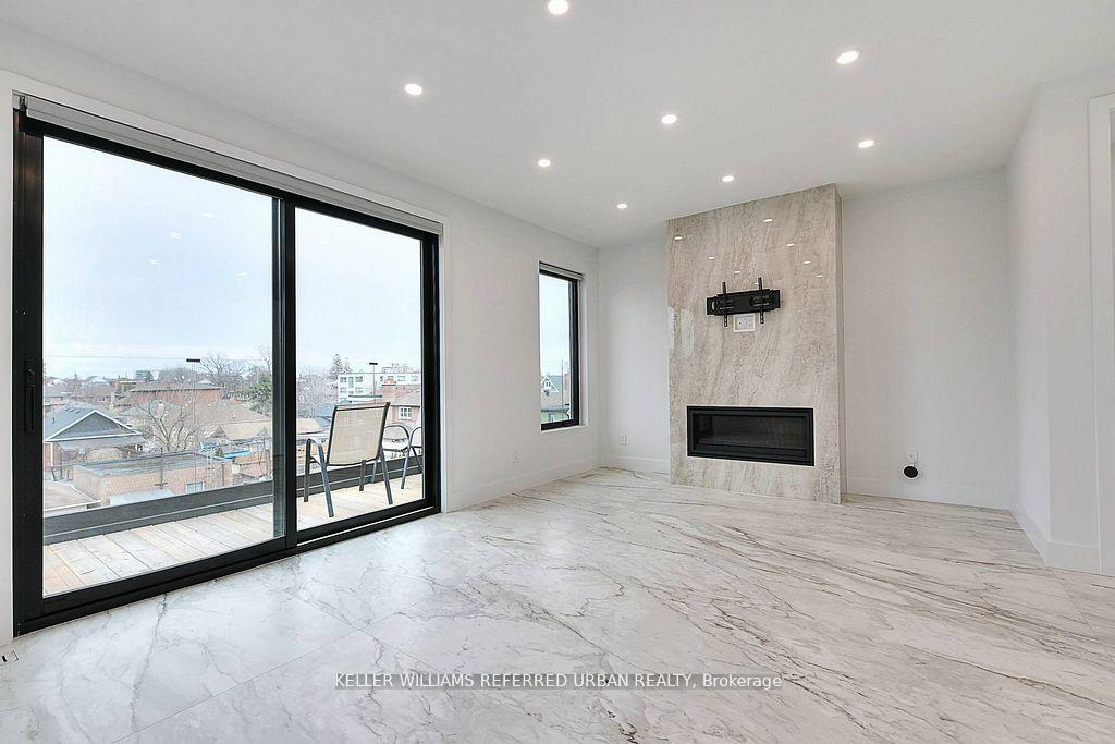 Photo 22 of 613 Harvie Avenue, Toronto, Caledonia-Fairbank — HOMEH