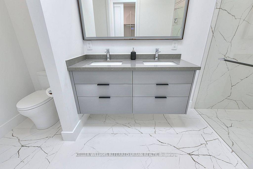 Photo 24 of 613 Harvie Avenue, Toronto, Caledonia-Fairbank — HOMEH