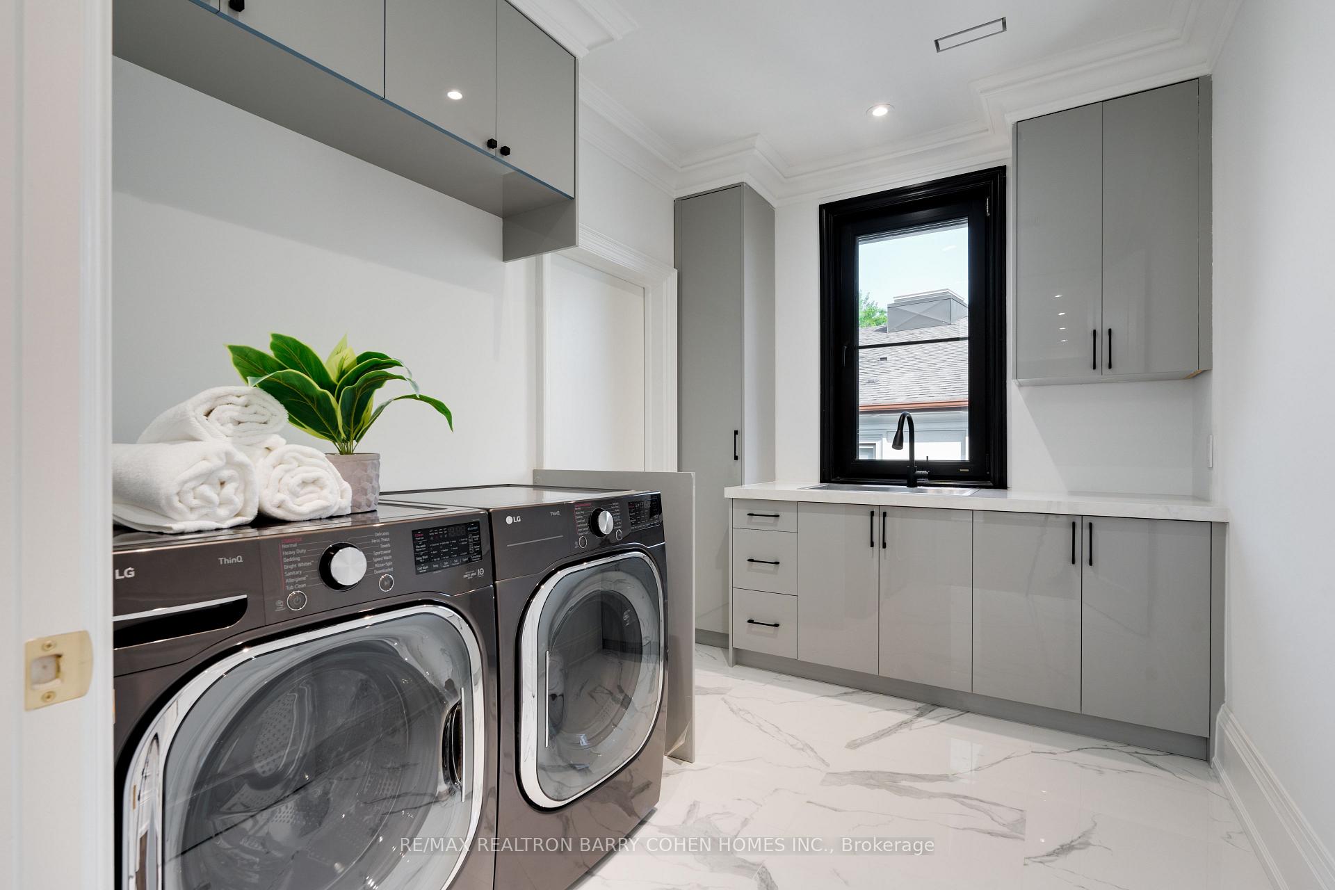 Photo 27 of 67 Montressor Drive N, North York, St. Andrew-Windfields — HOMEH