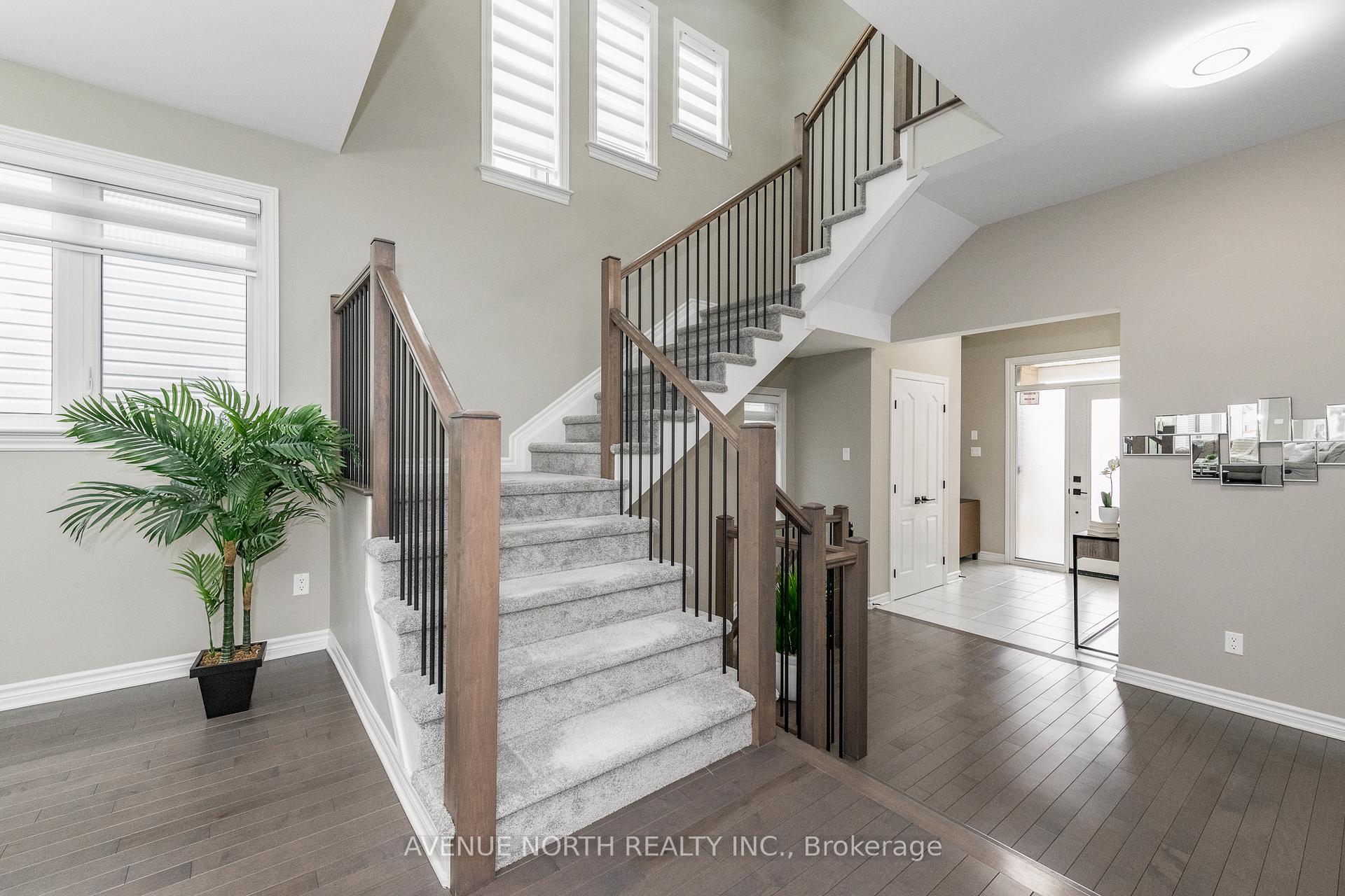 Photo 6 of 707 Moonflower Crescent, Ottawa, Blossom Park/Kemp Park/Findlay Creek — HOMEH