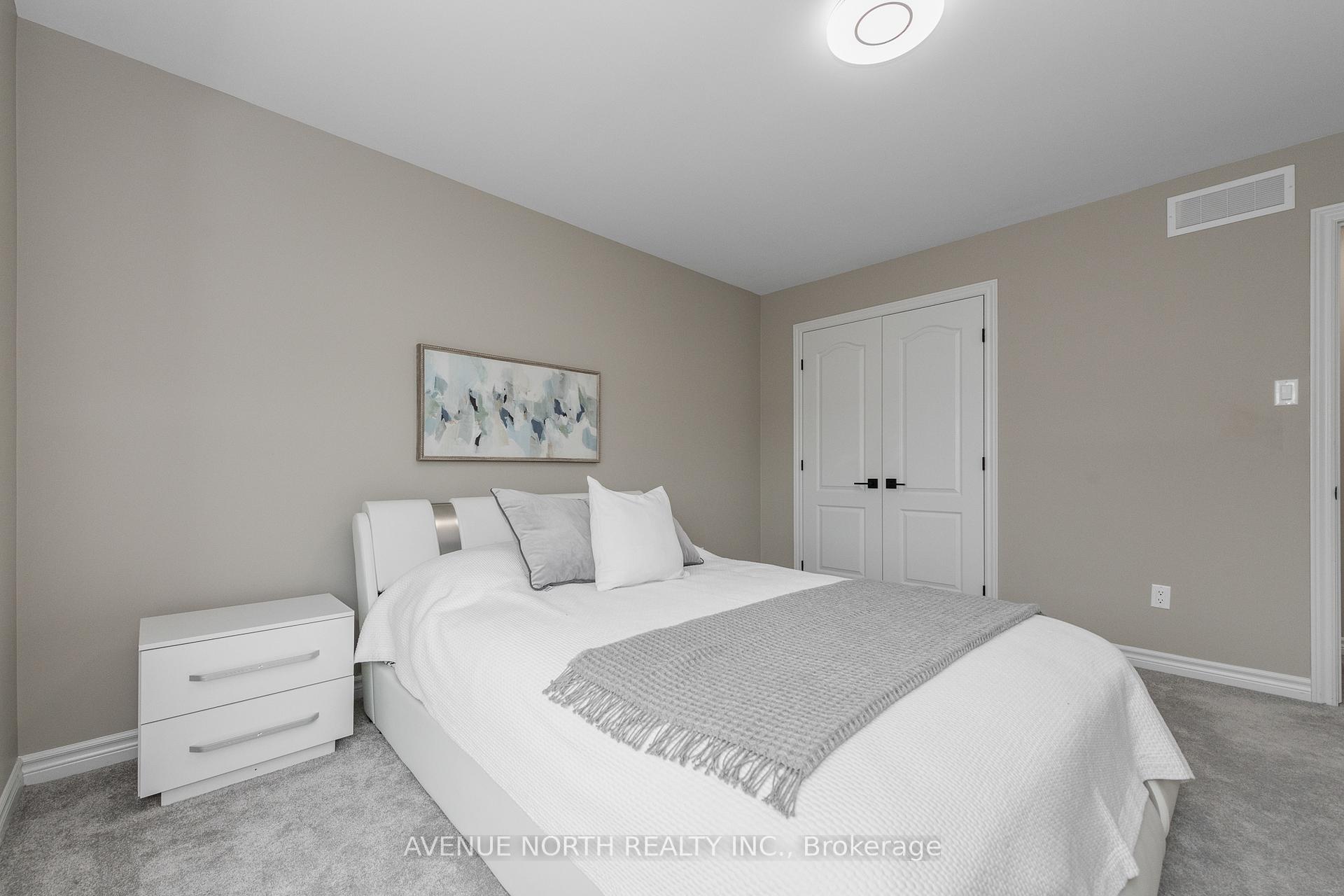 Photo 36 of 707 Moonflower Crescent, Ottawa, Blossom Park/Kemp Park/Findlay Creek — HOMEH