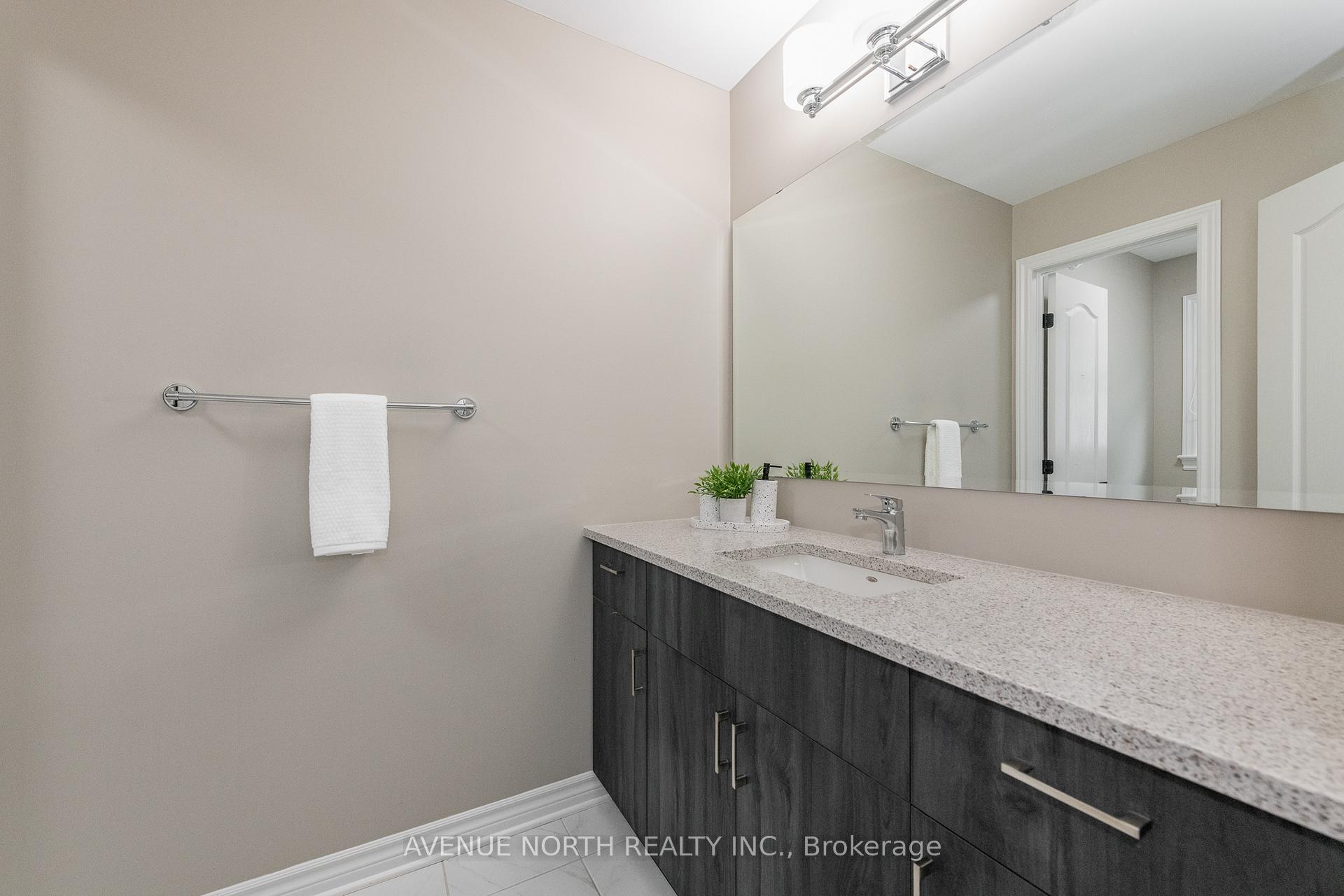 Photo 37 of 707 Moonflower Crescent, Ottawa, Blossom Park/Kemp Park/Findlay Creek — HOMEH