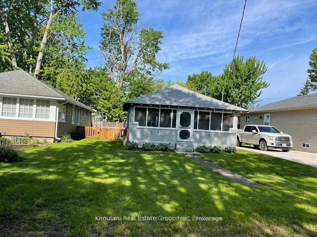 Photo of 315 Eastwood Avenue