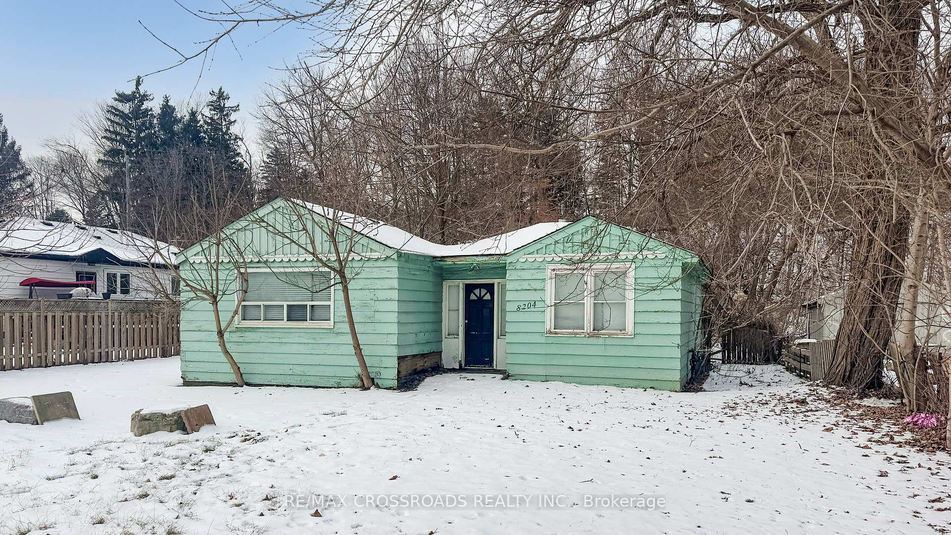 Photo 5 of 8204 Islington Avenue, Vaughan, Islington Woods — HOMEH