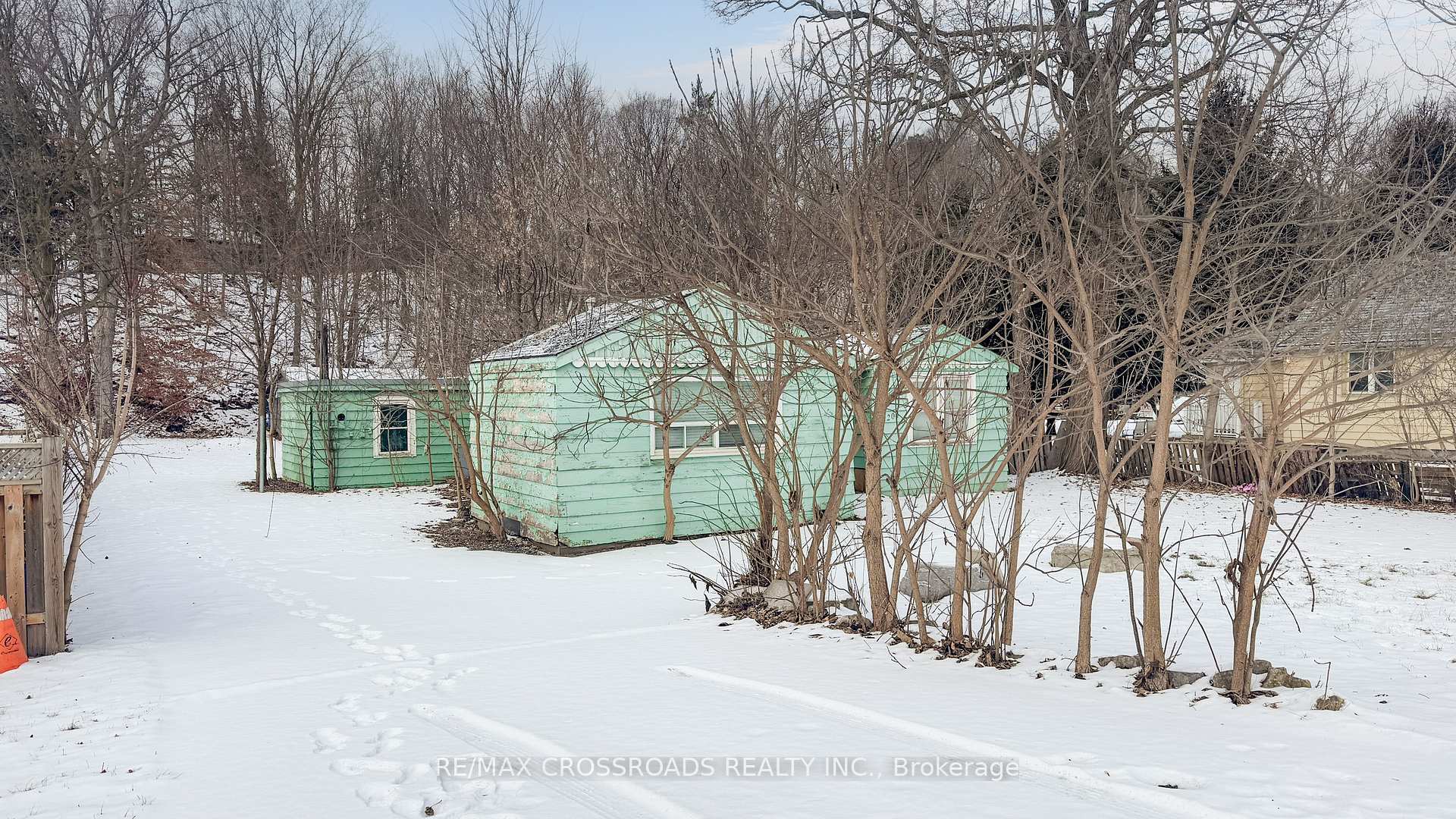 Photo 8 of 8204 Islington Avenue, Vaughan, Islington Woods — HOMEH