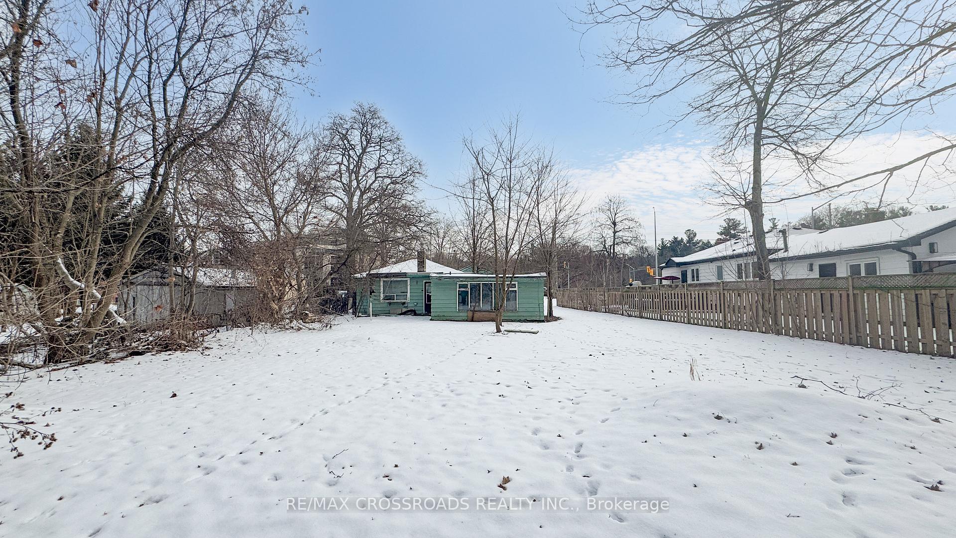 Photo 12 of 8204 Islington Avenue, Vaughan, Islington Woods — HOMEH