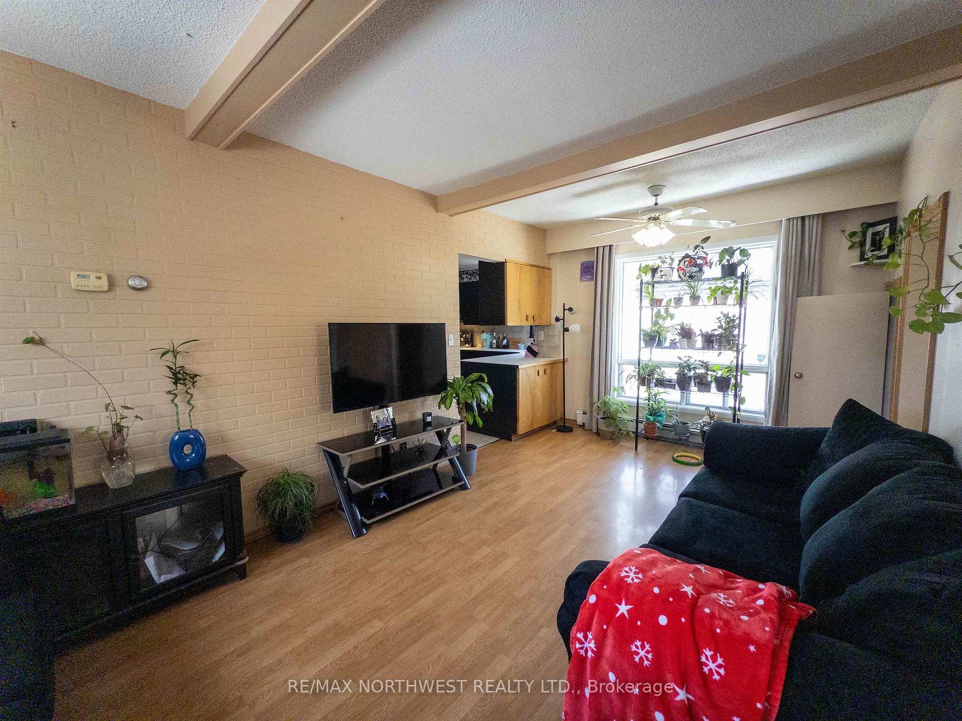 Photo 16 of 734 Second Street South, Kenora, Central — HOMEH