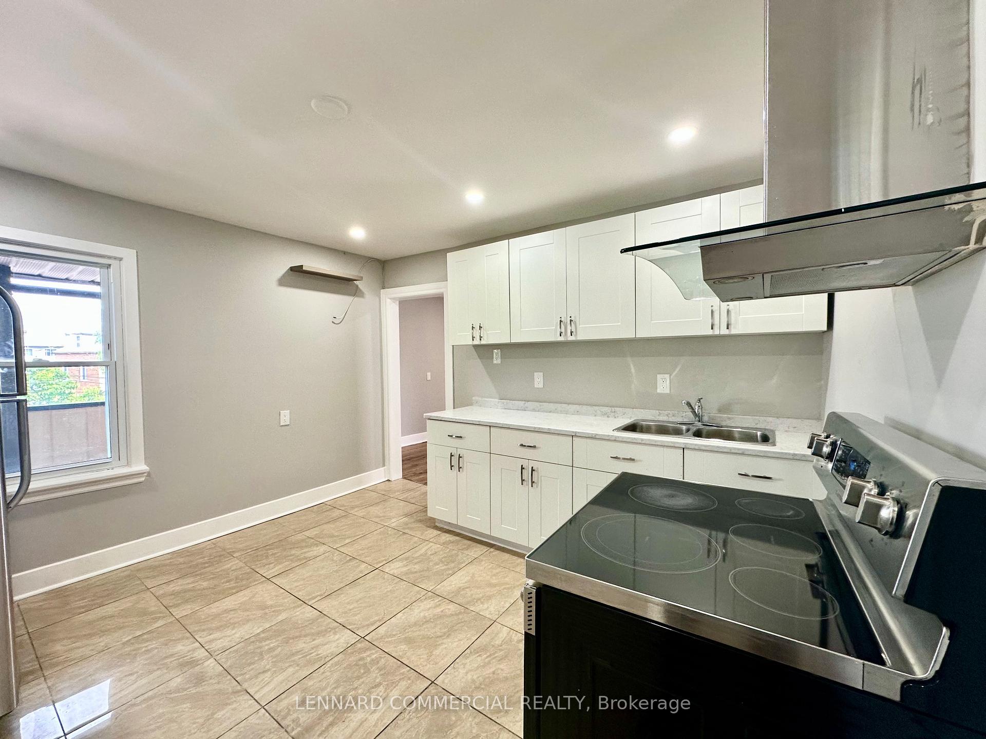 Photo 18 of 240 Marier Avenue, Ottawa, Vanier — HOMEH