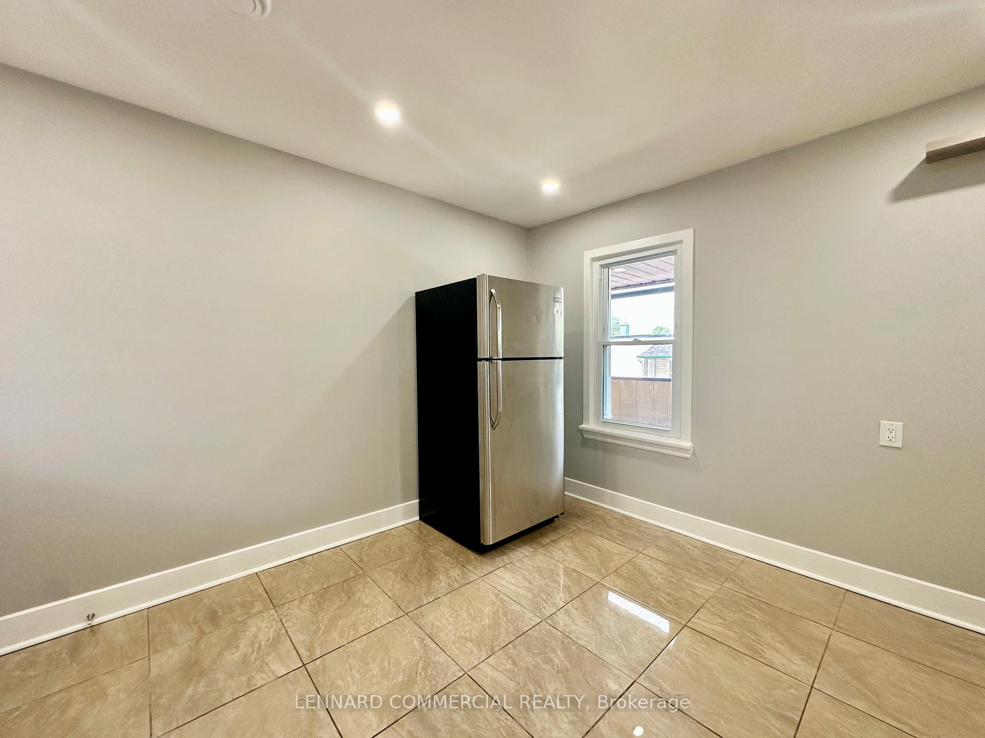 Photo 19 of 240 Marier Avenue, Ottawa, Vanier — HOMEH