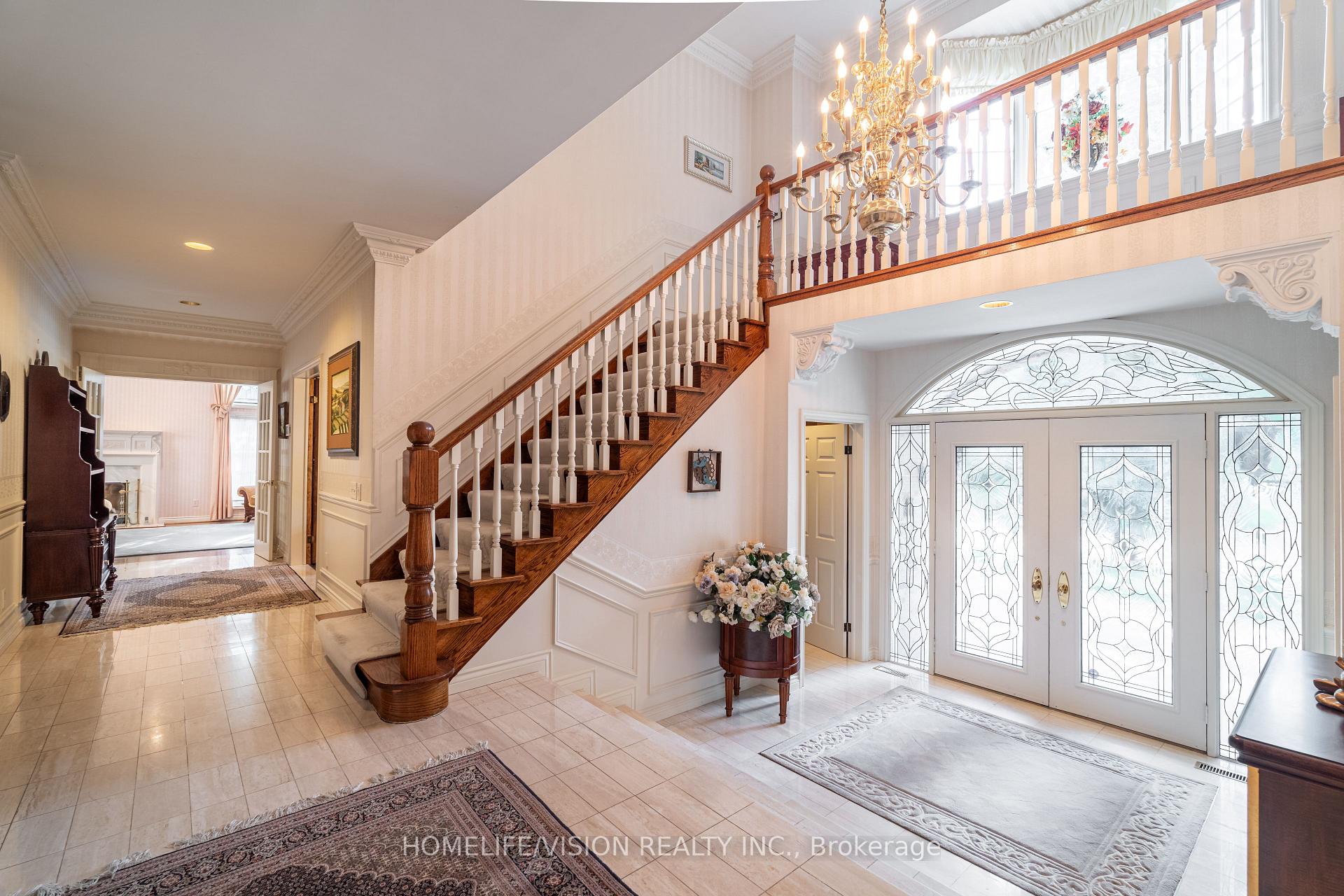 Photo 8 of 15 Daffodil Avenue, Markham, Bayview Glen — HOMEH
