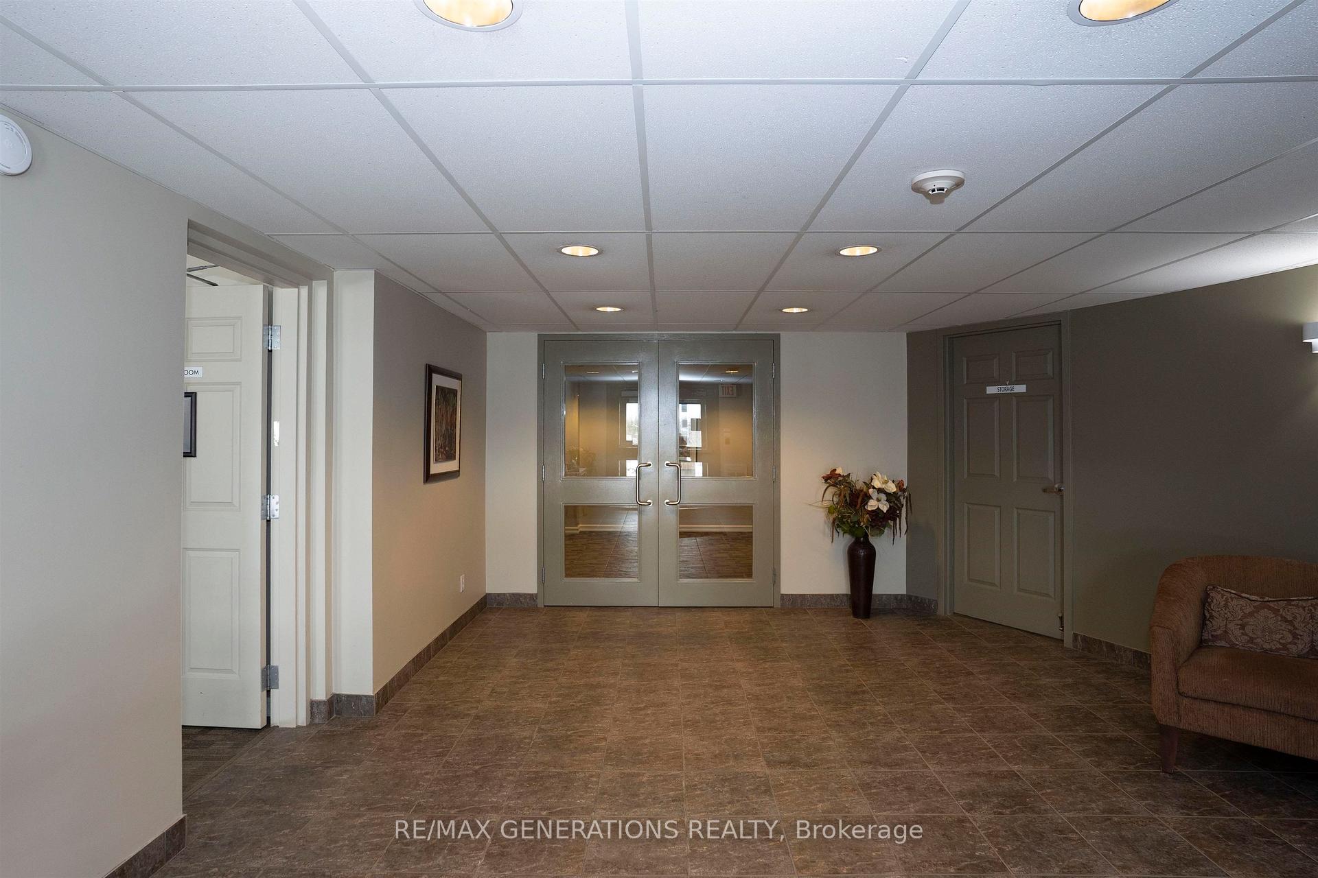 Photo 10 of Unit 301, 315 Hilldale Road, Thunder Bay, Dawson Heights — HOMEH
