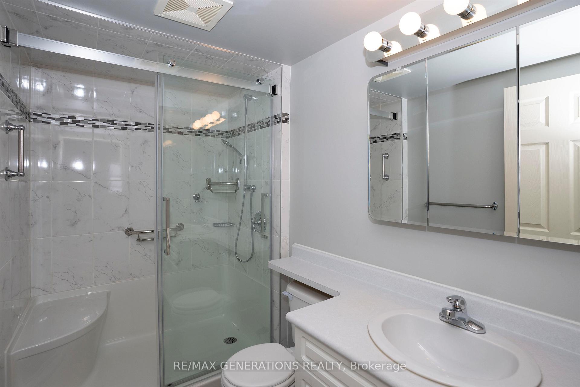 Photo 35 of Unit 301, 315 Hilldale Road, Thunder Bay, Dawson Heights — HOMEH