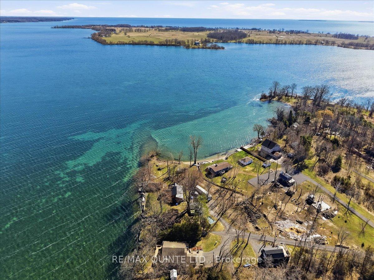 Photo 36 of 21D Willoughby Lane, Prince Edward County, South Marysburg Ward — HOMEH