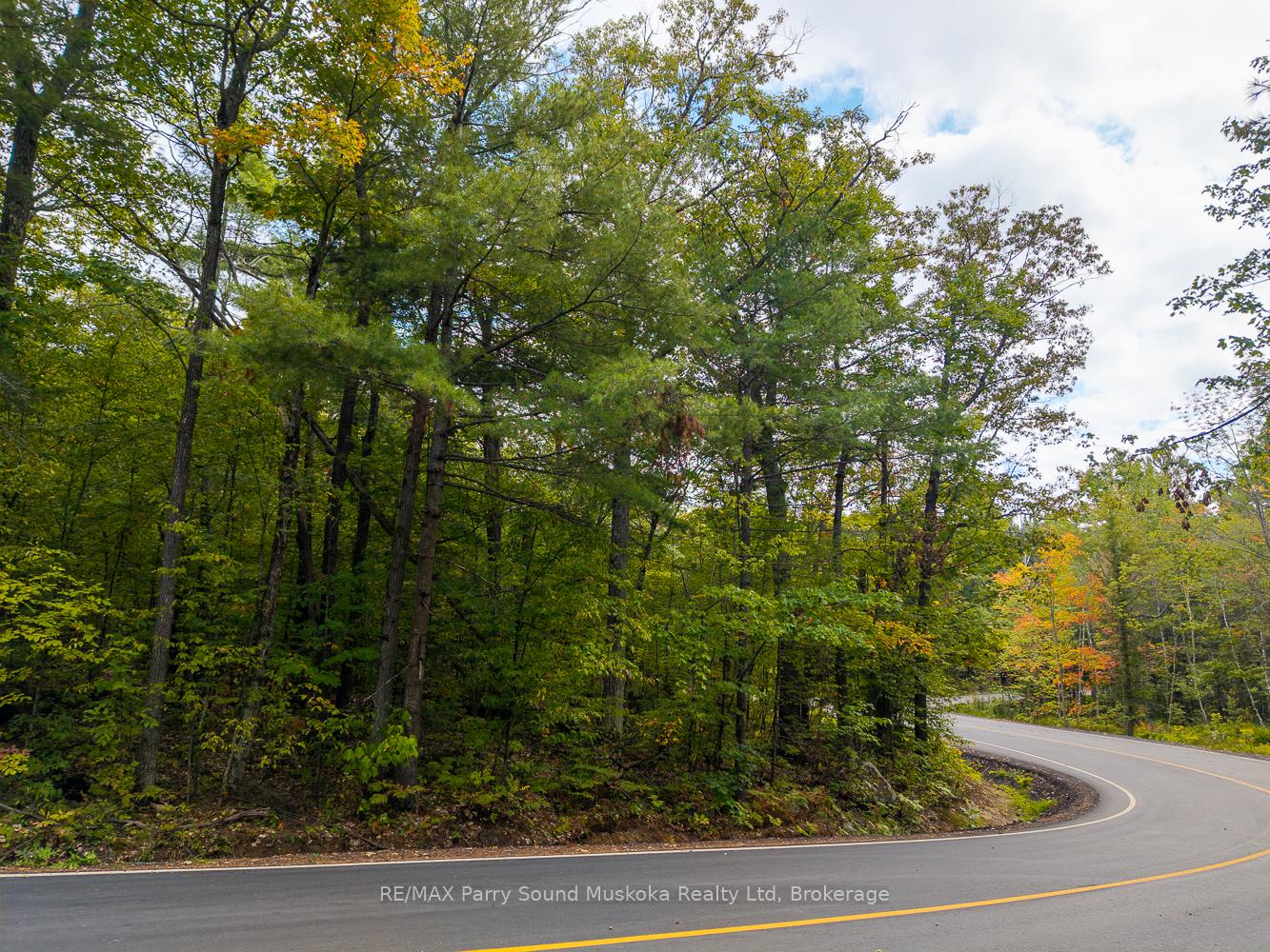 Photo 7 of 15 Oakridge Road N, McDougall — HOMEH