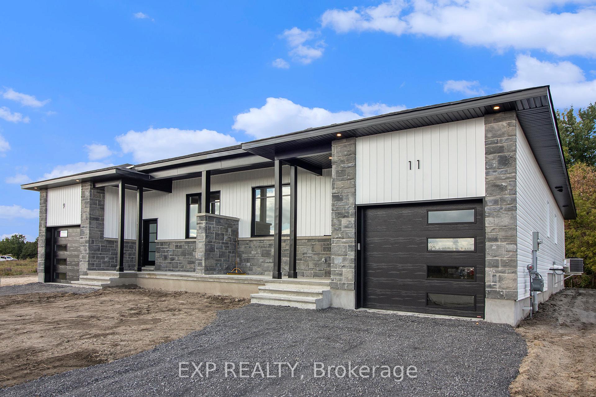 Photo of 775 Lacroix Road