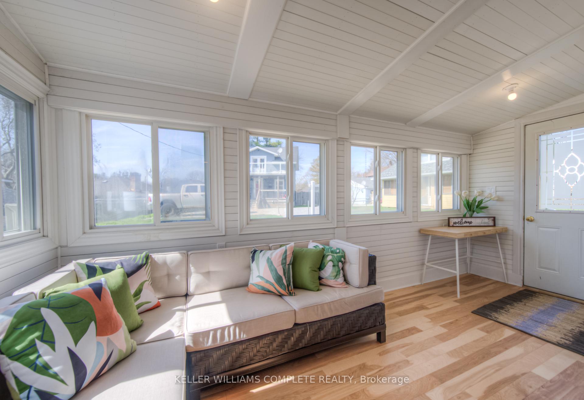 Photo 3 of 11C Glenwood Street, Norfolk, Port Dover — HOMEH
