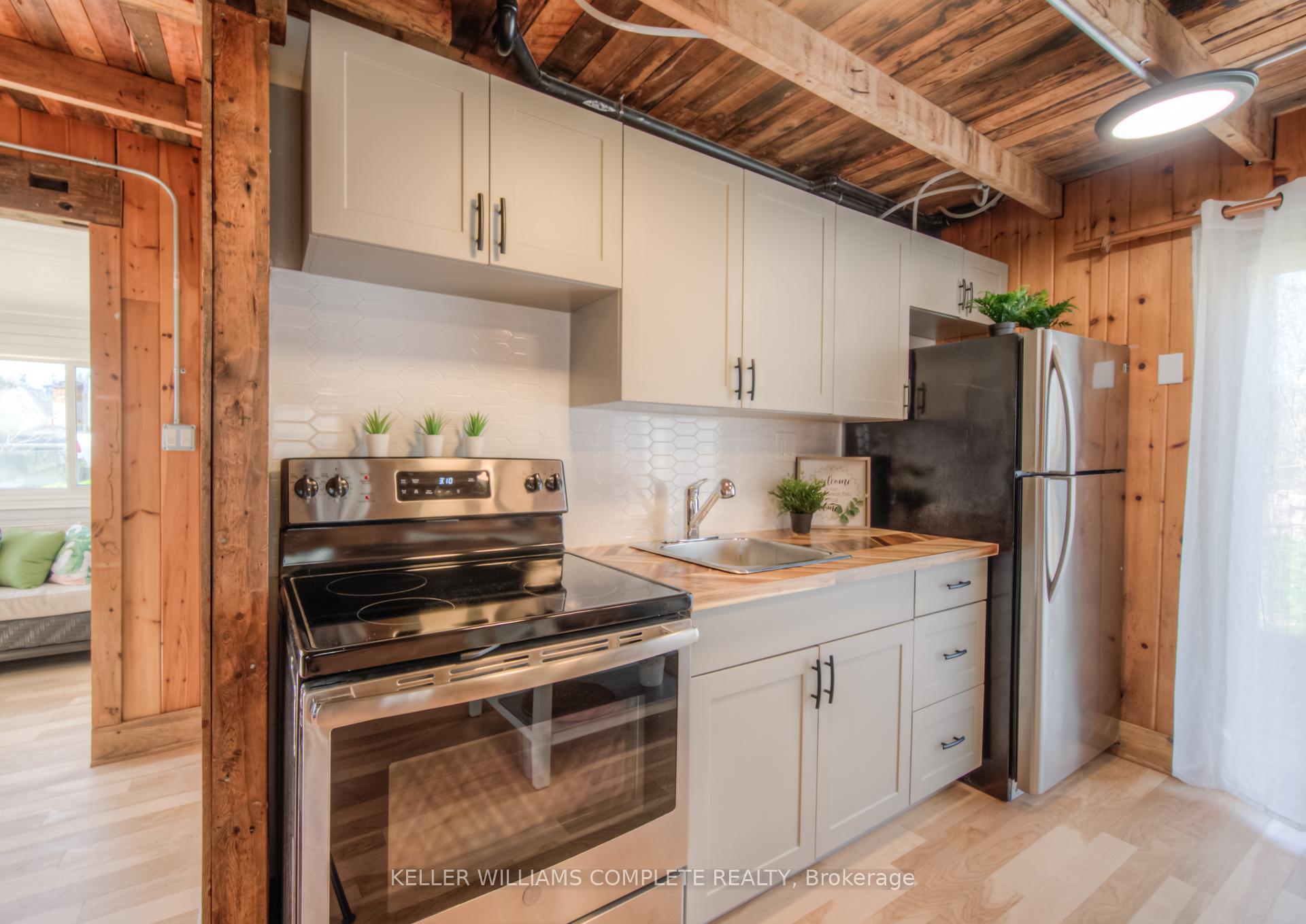 Photo 10 of 11C Glenwood Street, Norfolk, Port Dover — HOMEH