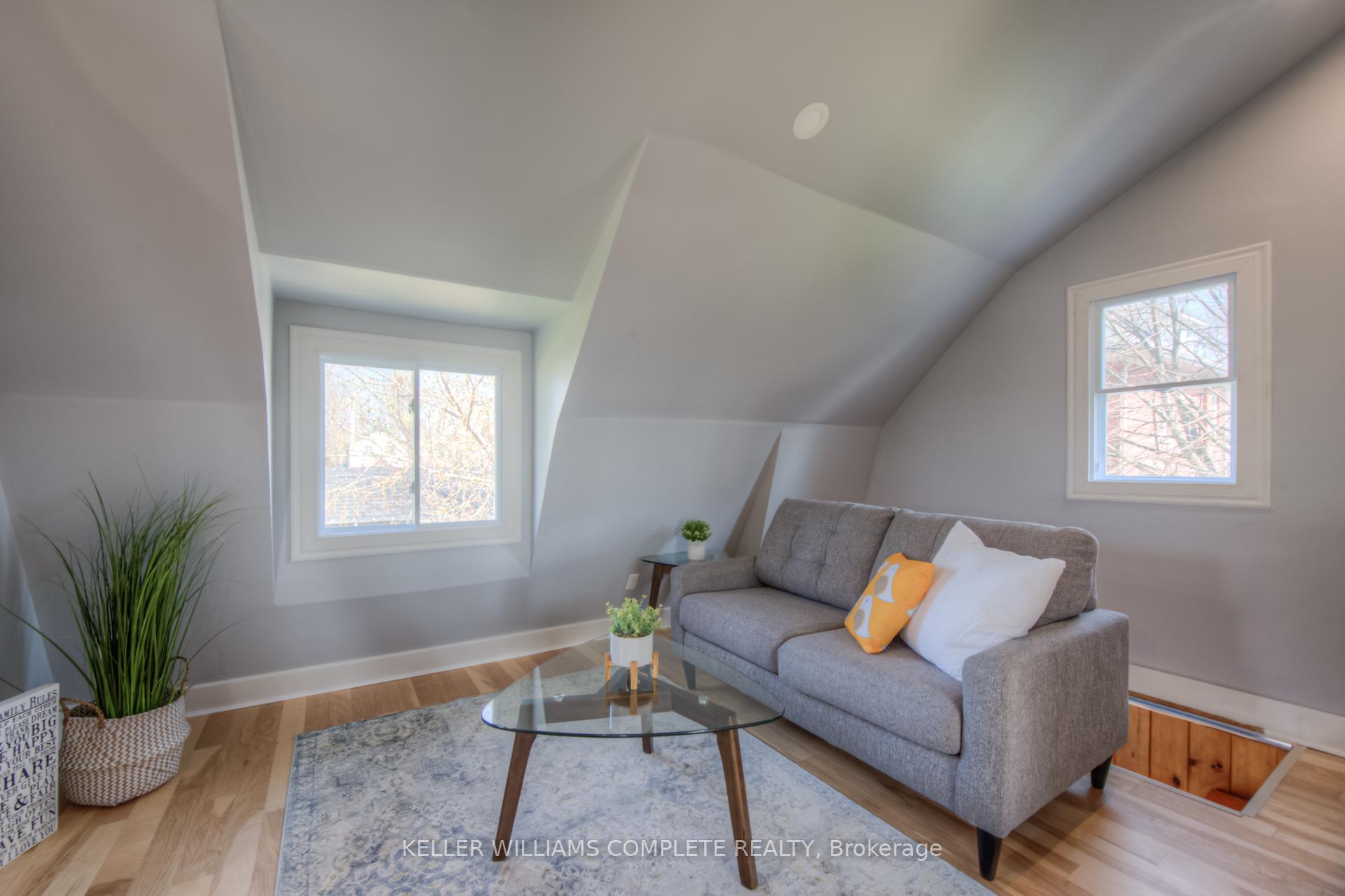 Photo 14 of 11C Glenwood Street, Norfolk, Port Dover — HOMEH
