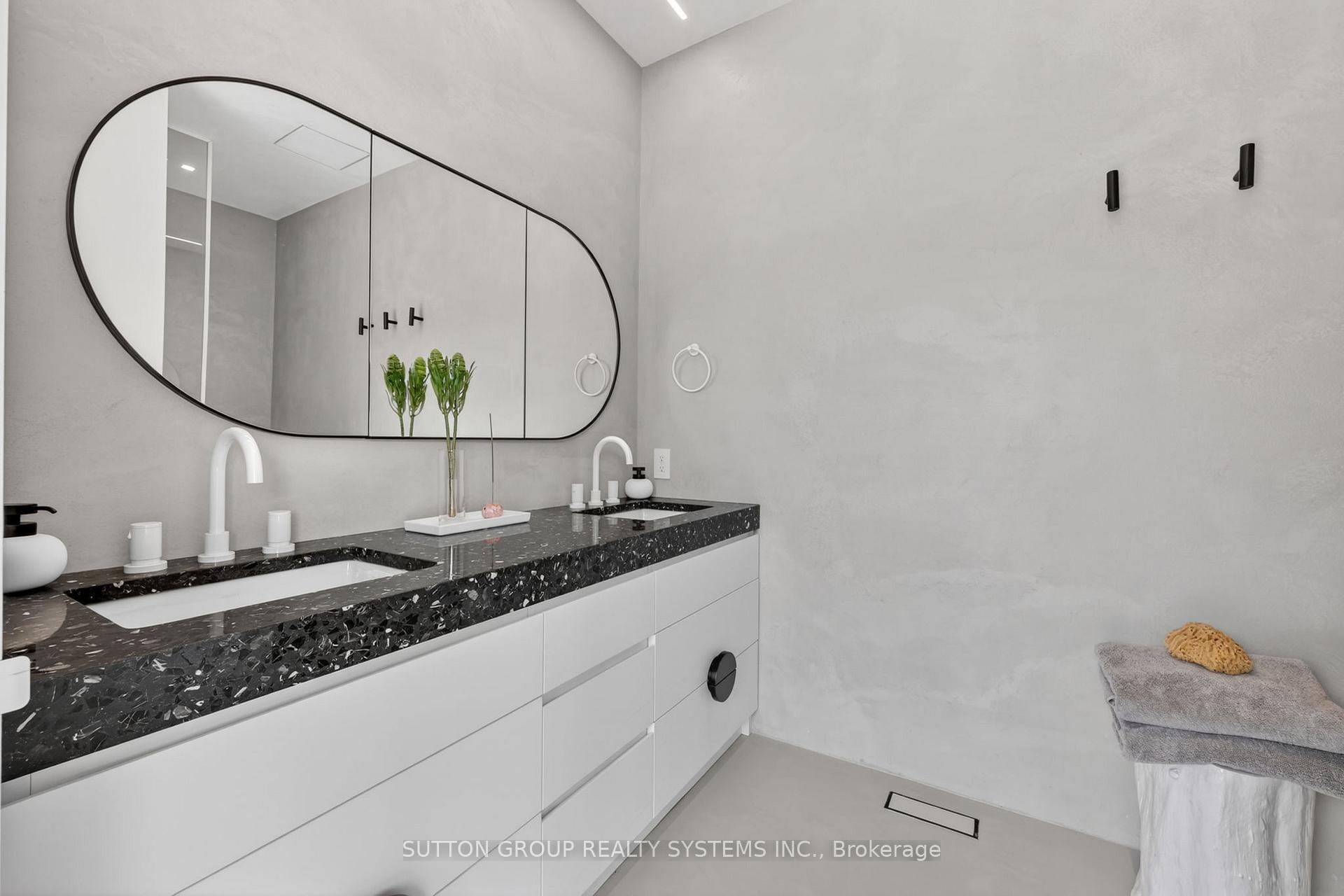 Photo 46 of 120 Sebastian Street, Blue Mountains — HOMEH