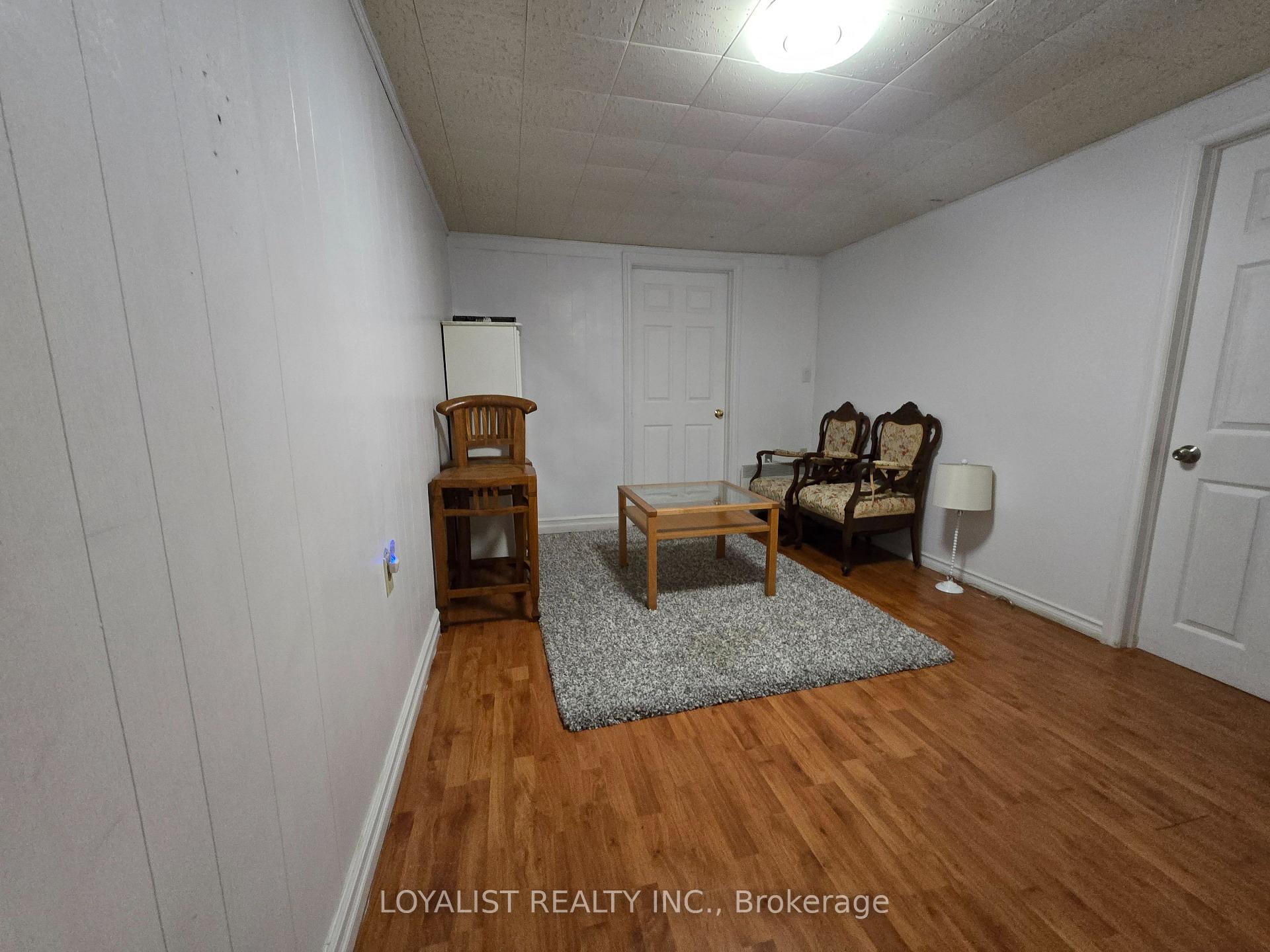 Photo 11 of 220 Parrott Drive, Belleville, Belleville Ward — HOMEH