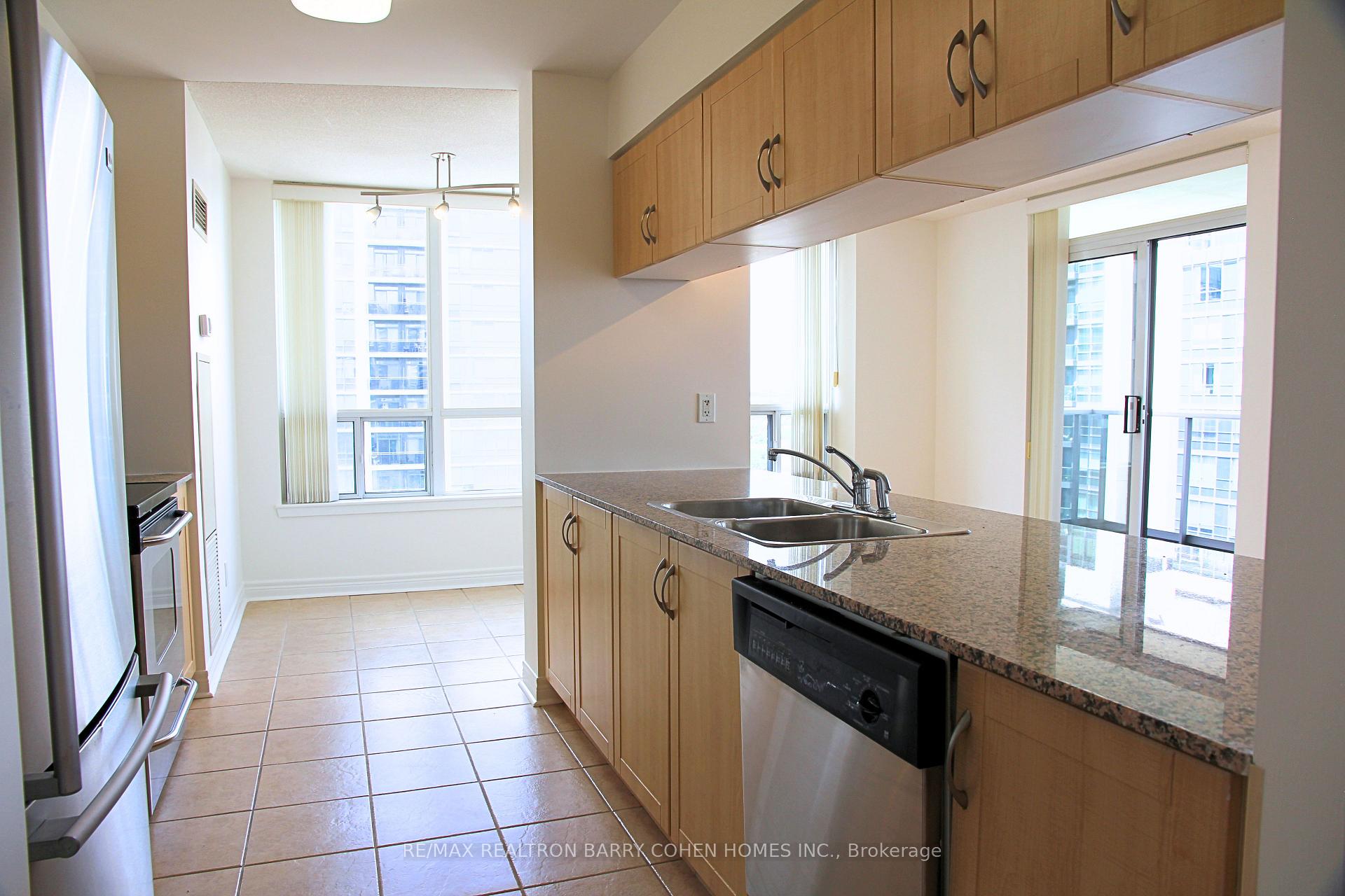 Photo 7 of Unit 1212, 50 Disera Drive, Vaughan, Beverley Glen — HOMEH