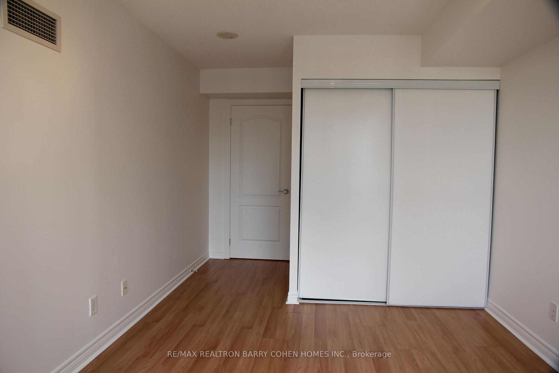 Photo 27 of Unit 1212, 50 Disera Drive, Vaughan, Beverley Glen — HOMEH