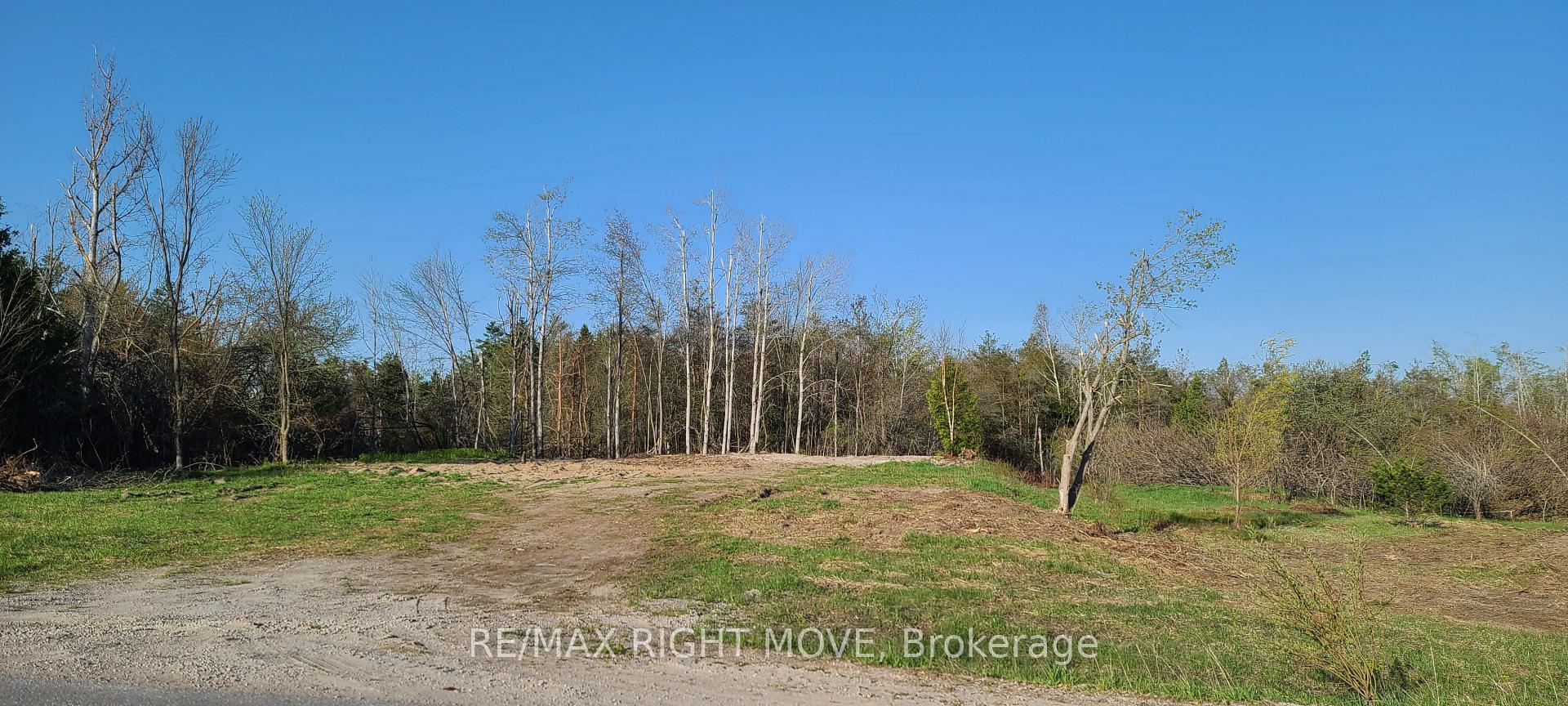 Photo 2 of 466 Line 2, Oro-Medonte, Rural Oro-Medonte — HOMEH