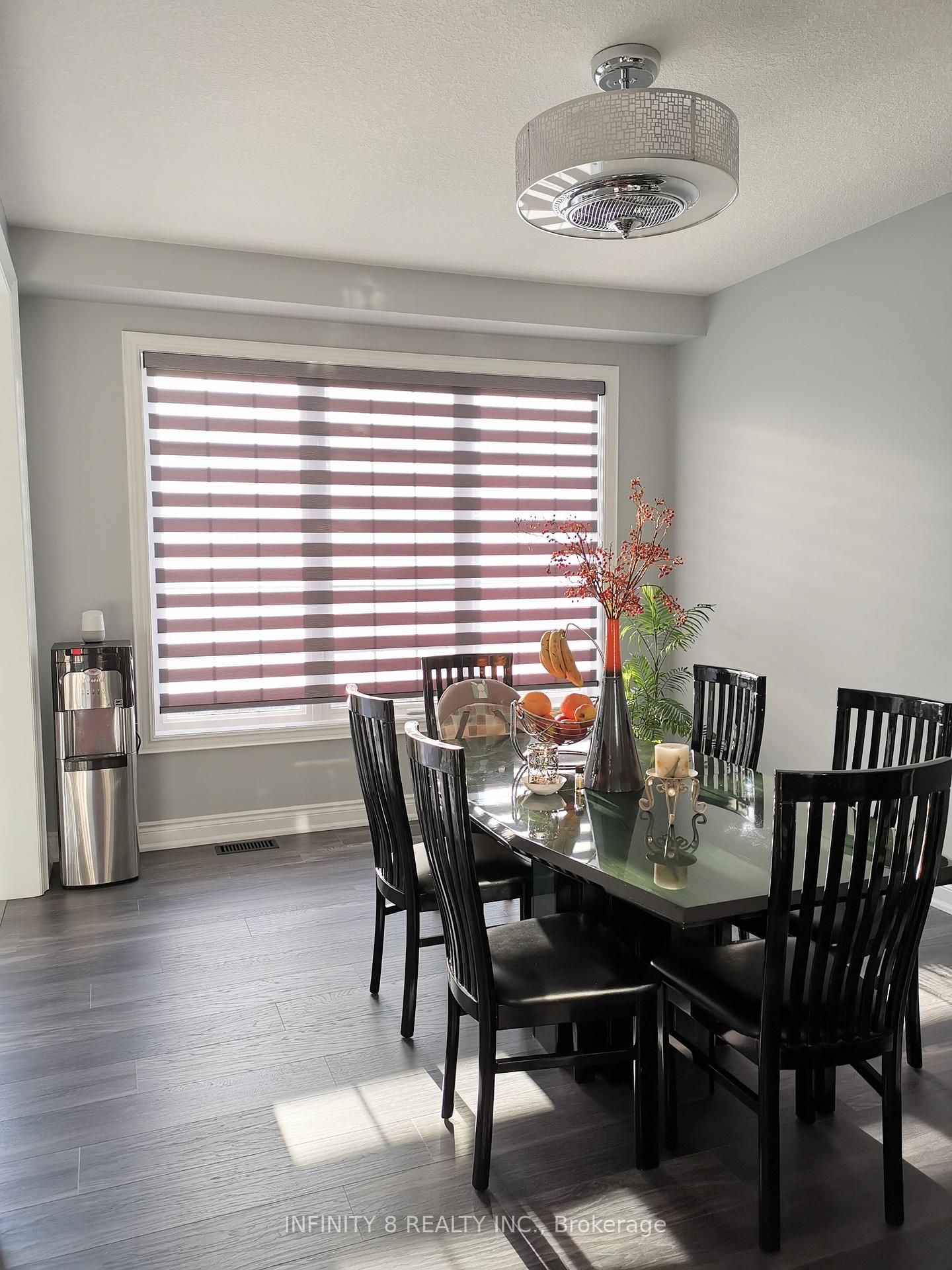 Photo 6 of 8641 Dogwood Crescent, Niagara Falls, Brown — HOMEH