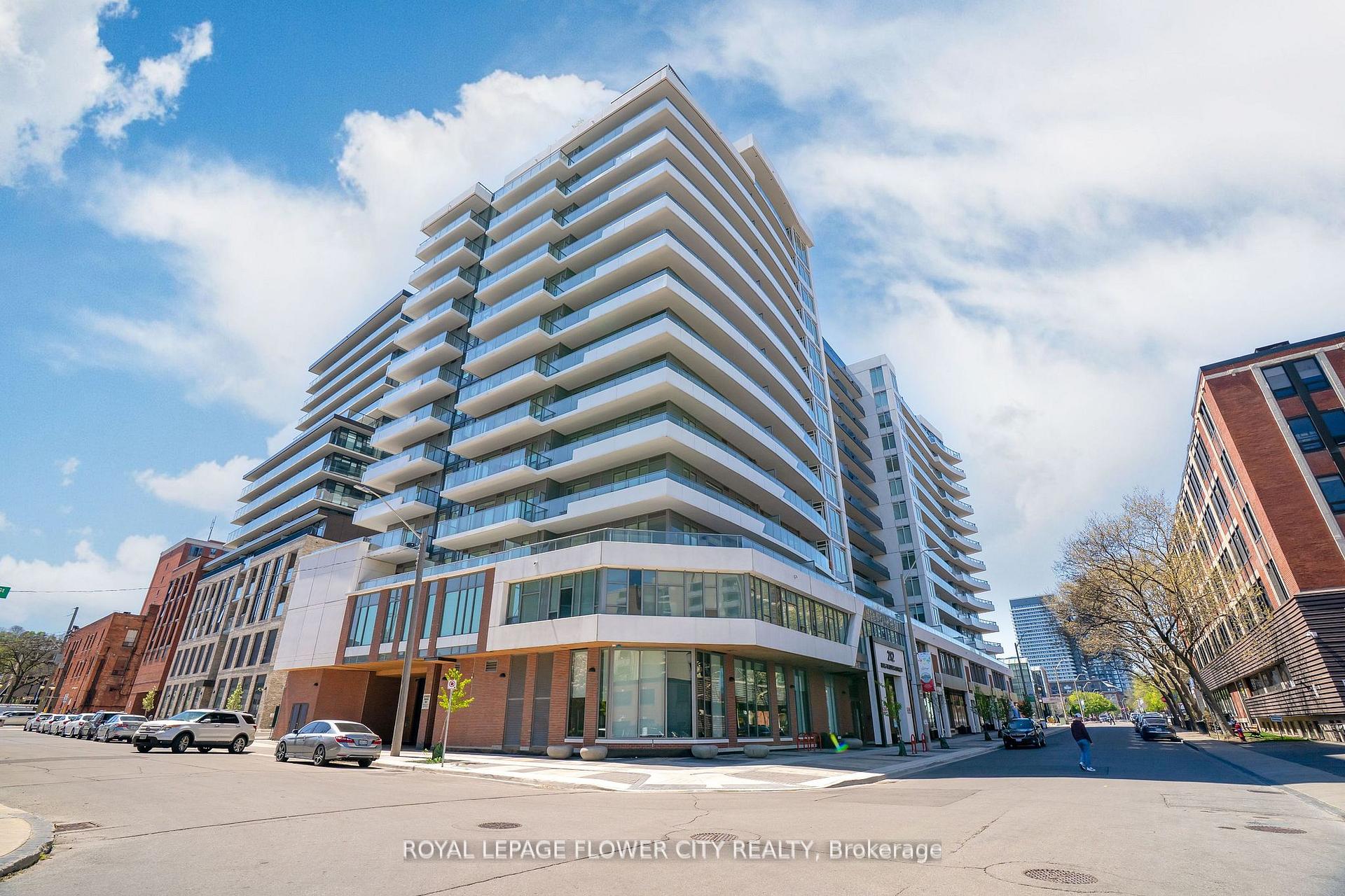Photo of Unit 907, 212 King William Street S