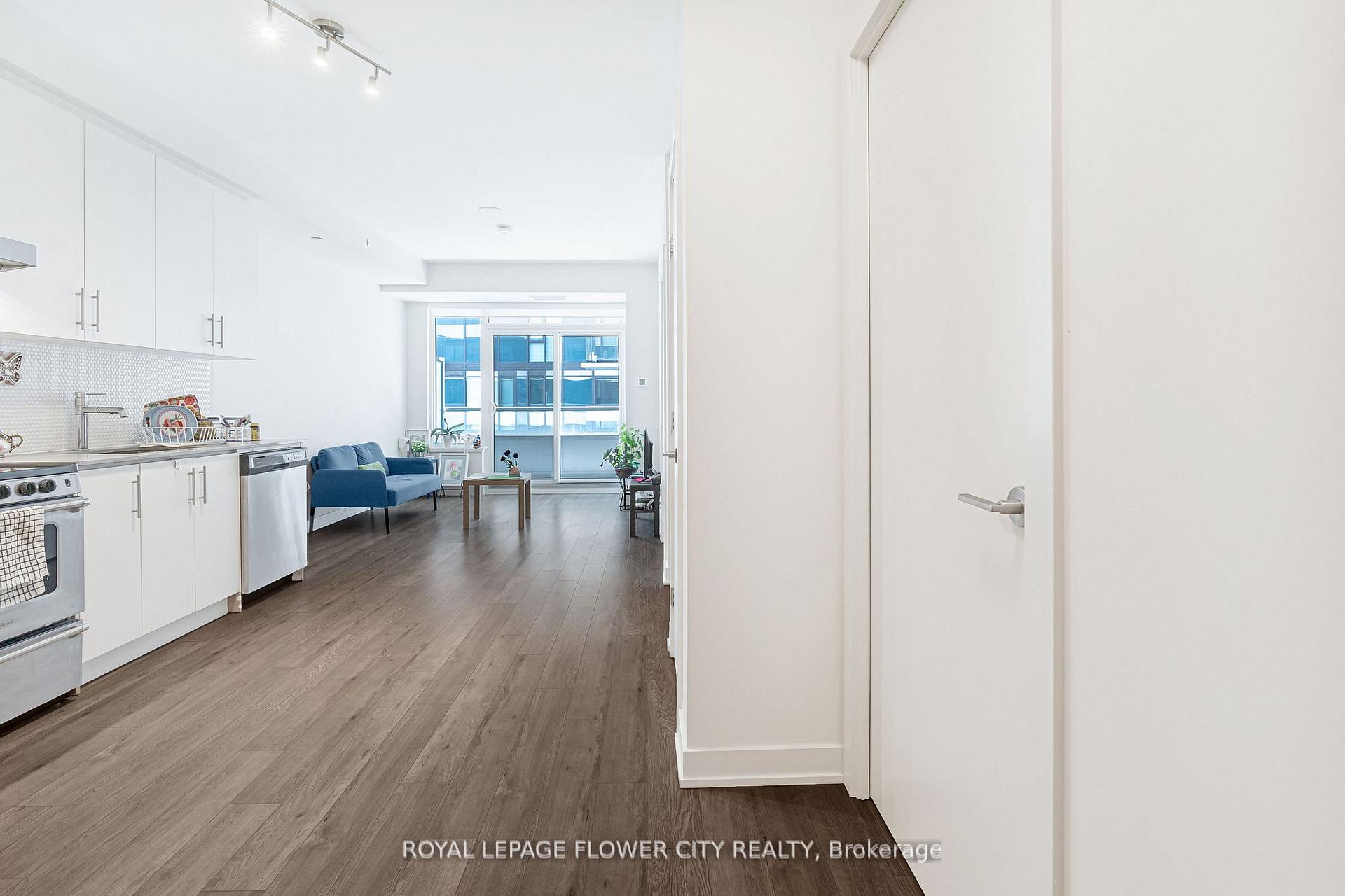 Photo 9 of Unit 907, 212 King William Street S, Hamilton, Beasley — HOMEH