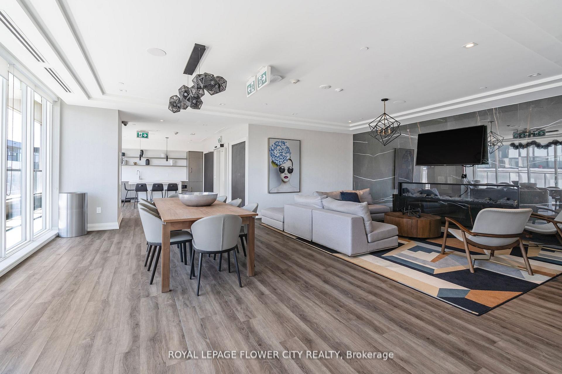 Photo 30 of Unit 907, 212 King William Street S, Hamilton, Beasley — HOMEH