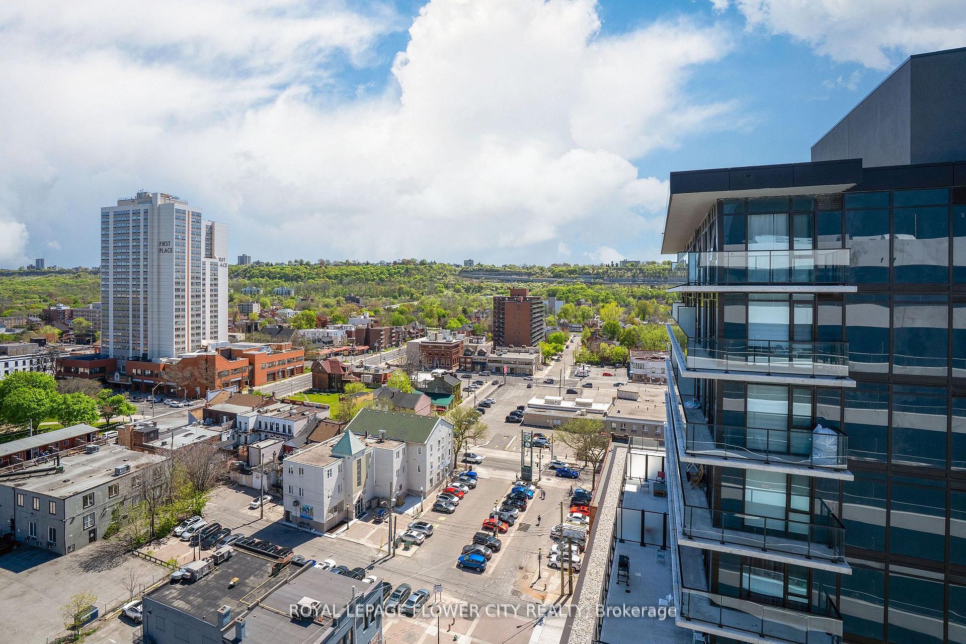 Photo 42 of Unit 907, 212 King William Street S, Hamilton, Beasley — HOMEH