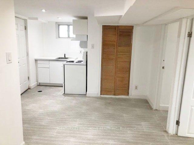 Photo 3 of Unit Bsmt, 42 St Dunstan Drive, Scarborough, Oakridge — HOMEH