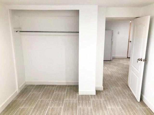 Photo 9 of Unit Bsmt, 42 St Dunstan Drive, Scarborough, Oakridge — HOMEH