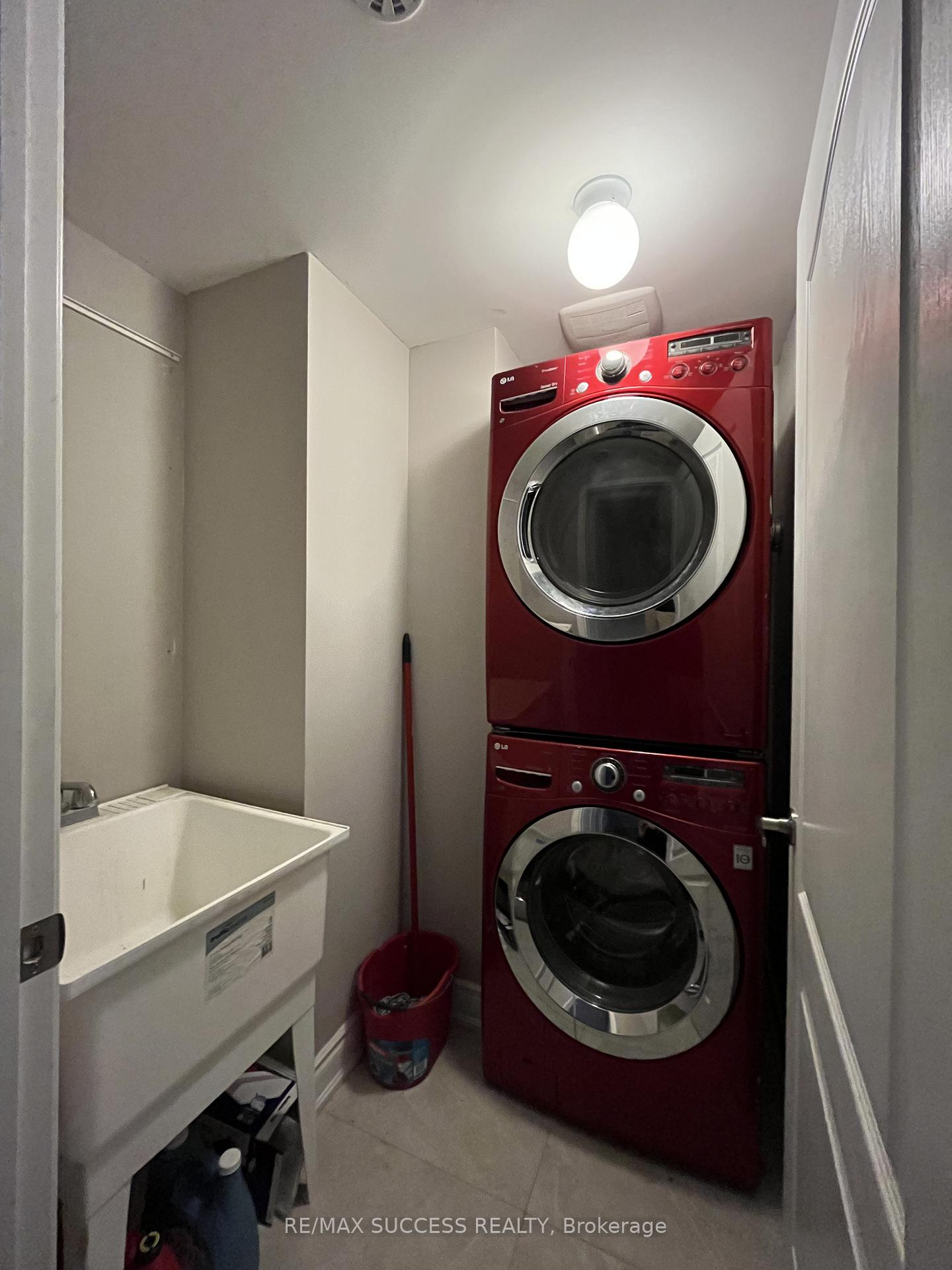 Photo 3 of 1727 Copeland Circle, Milton, Clarke — HOMEH