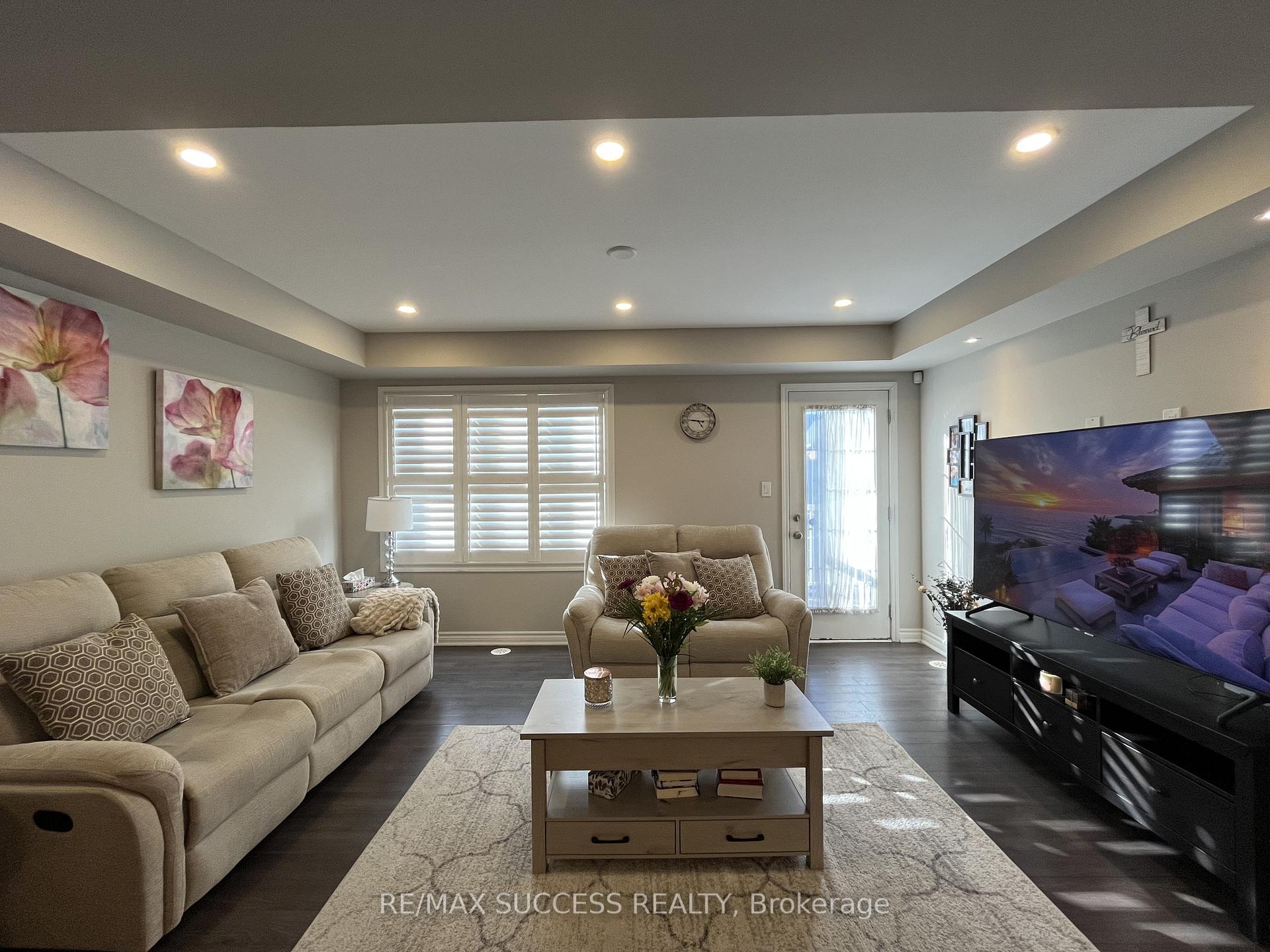 Photo 9 of 1727 Copeland Circle, Milton, Clarke — HOMEH