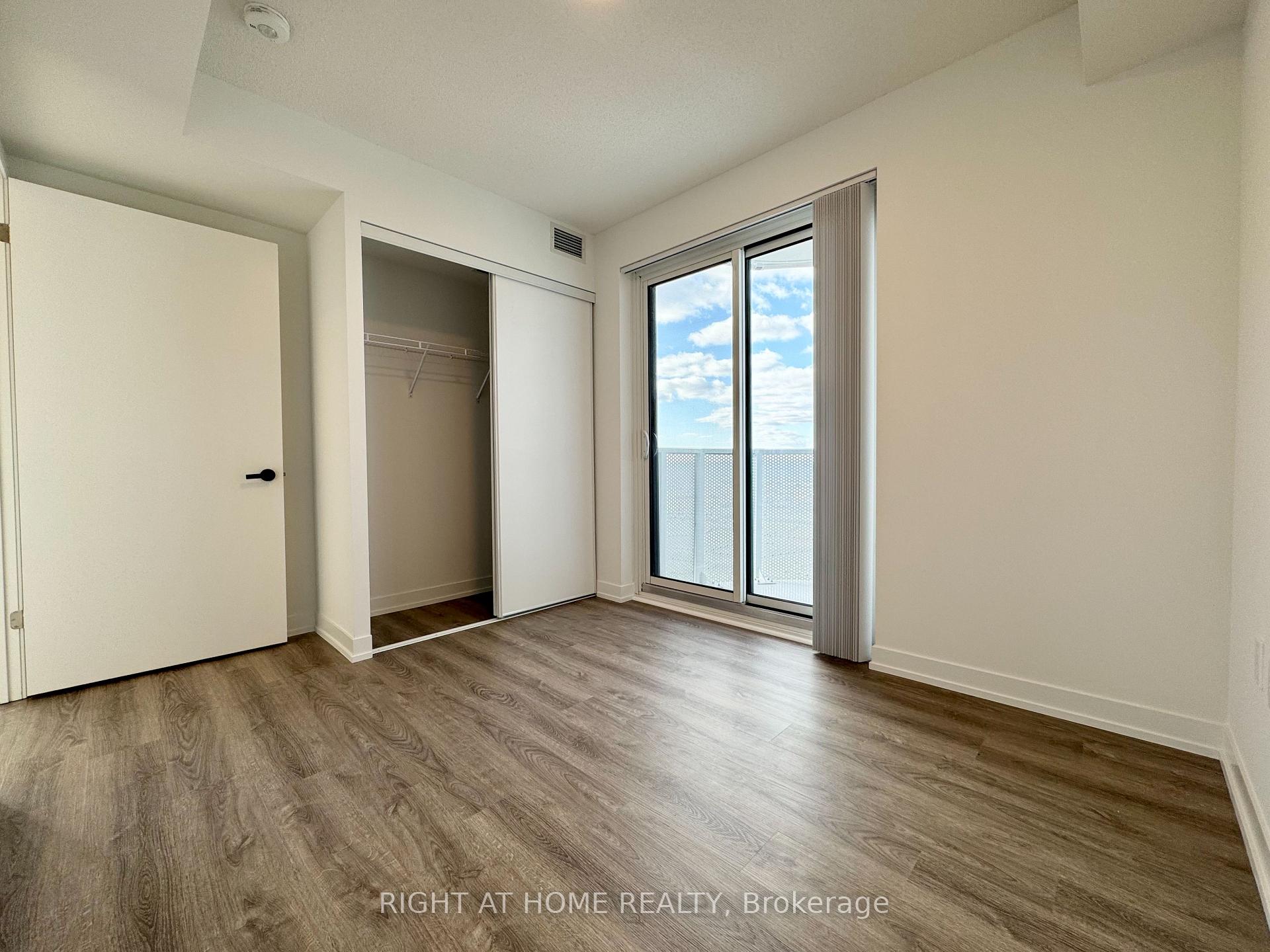Photo 10 of Unit 3311, 195 Commerce Street, Vaughan, Vaughan Corporate Centre — HOMEH